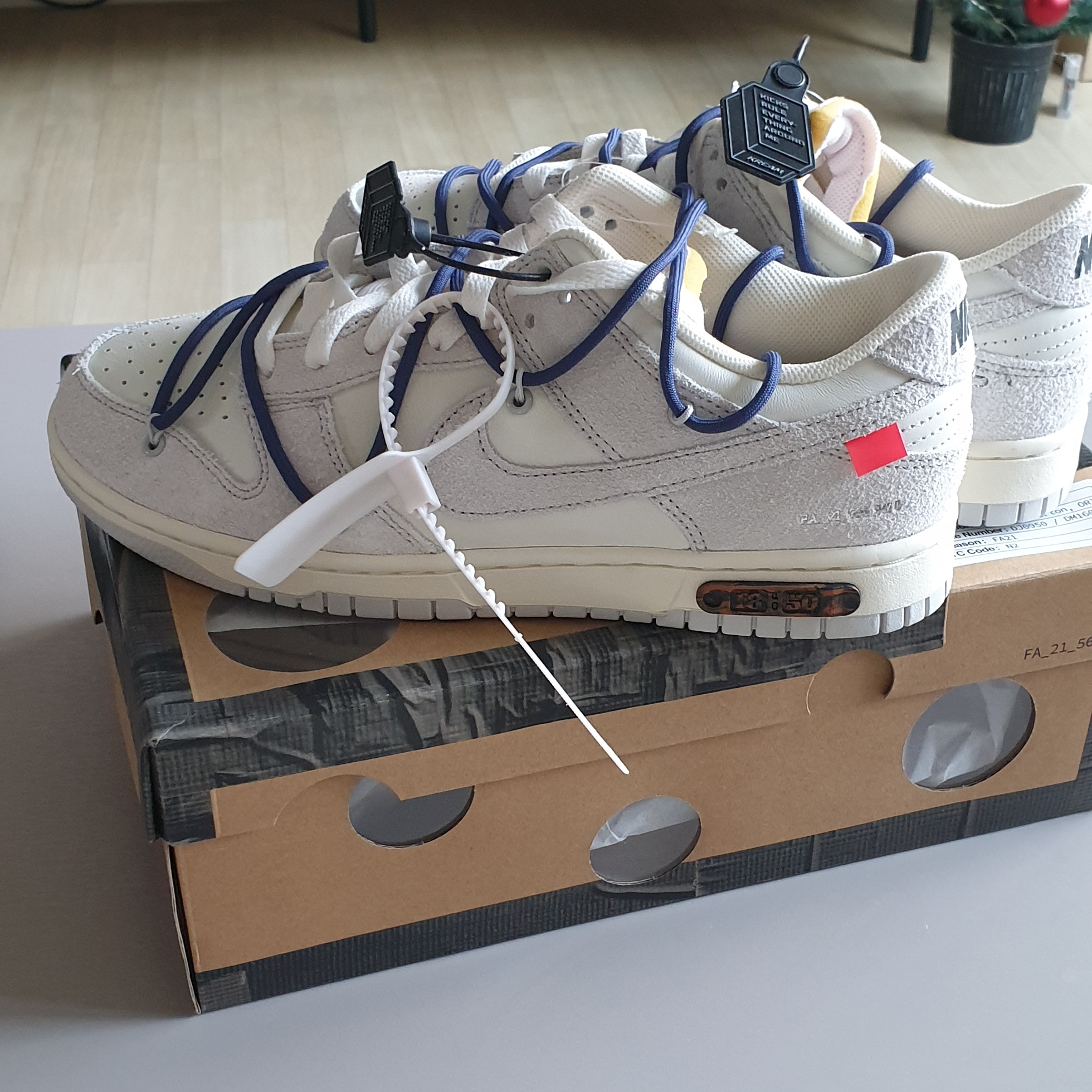Nike x Off-White Dunk Low The 50 - Lot 18 착용 스타일 - 2