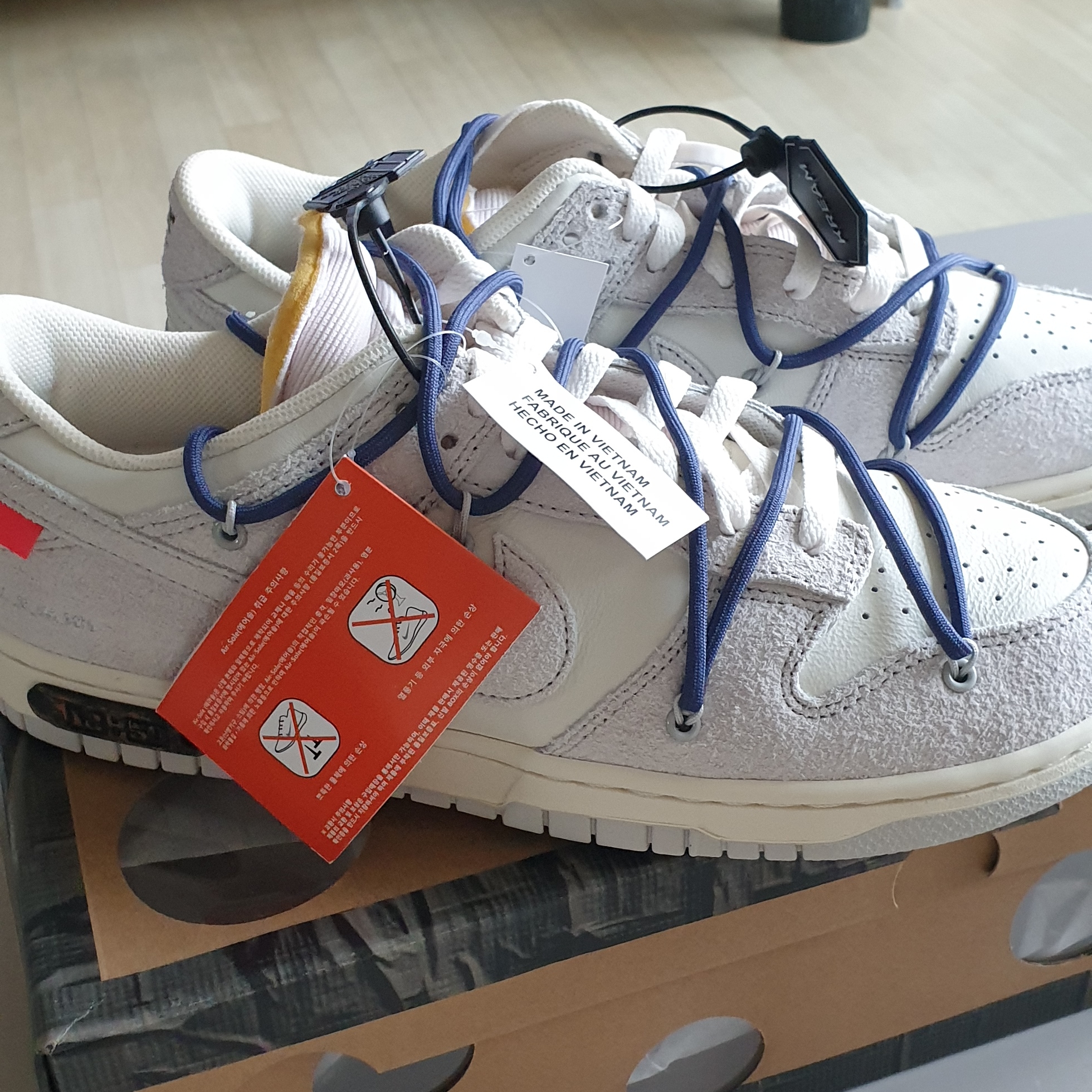 Nike x Off-White Dunk Low The 50 - Lot 18 착용 스타일 - 1