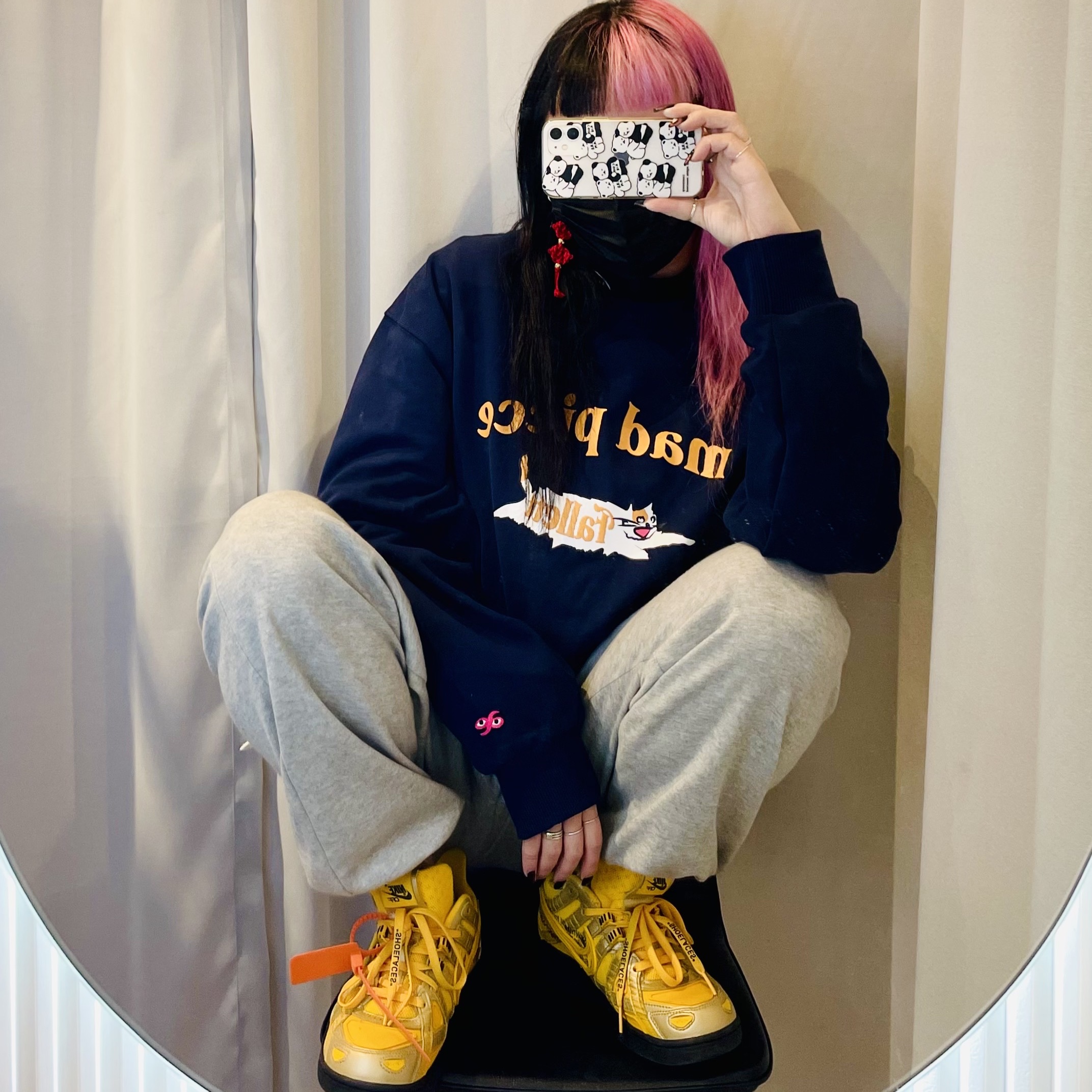 Nike x Off-White Air Rubber Dunk University Gold 착용 스타일