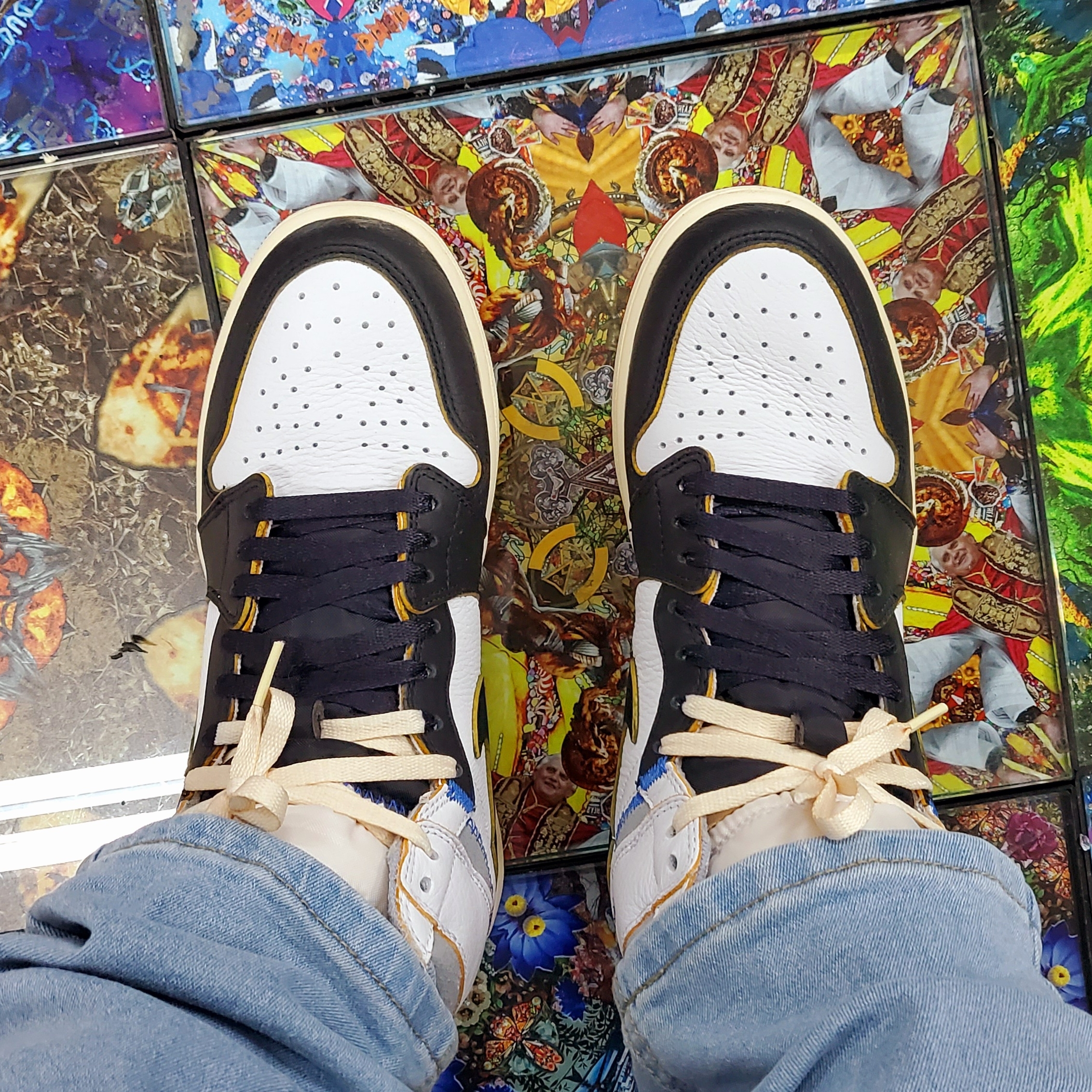 Jordan 1 x Travis Scott x Fragment Retro High OG SP Military Blue, Jordan 1 Retro High Not for Resale Varsity Red 착용 스타일 - 5