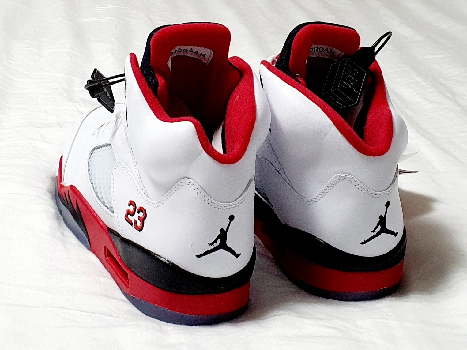 Jordan 5 Retro Fire Red Black Tongue 2013 착용 스타일 - 2
