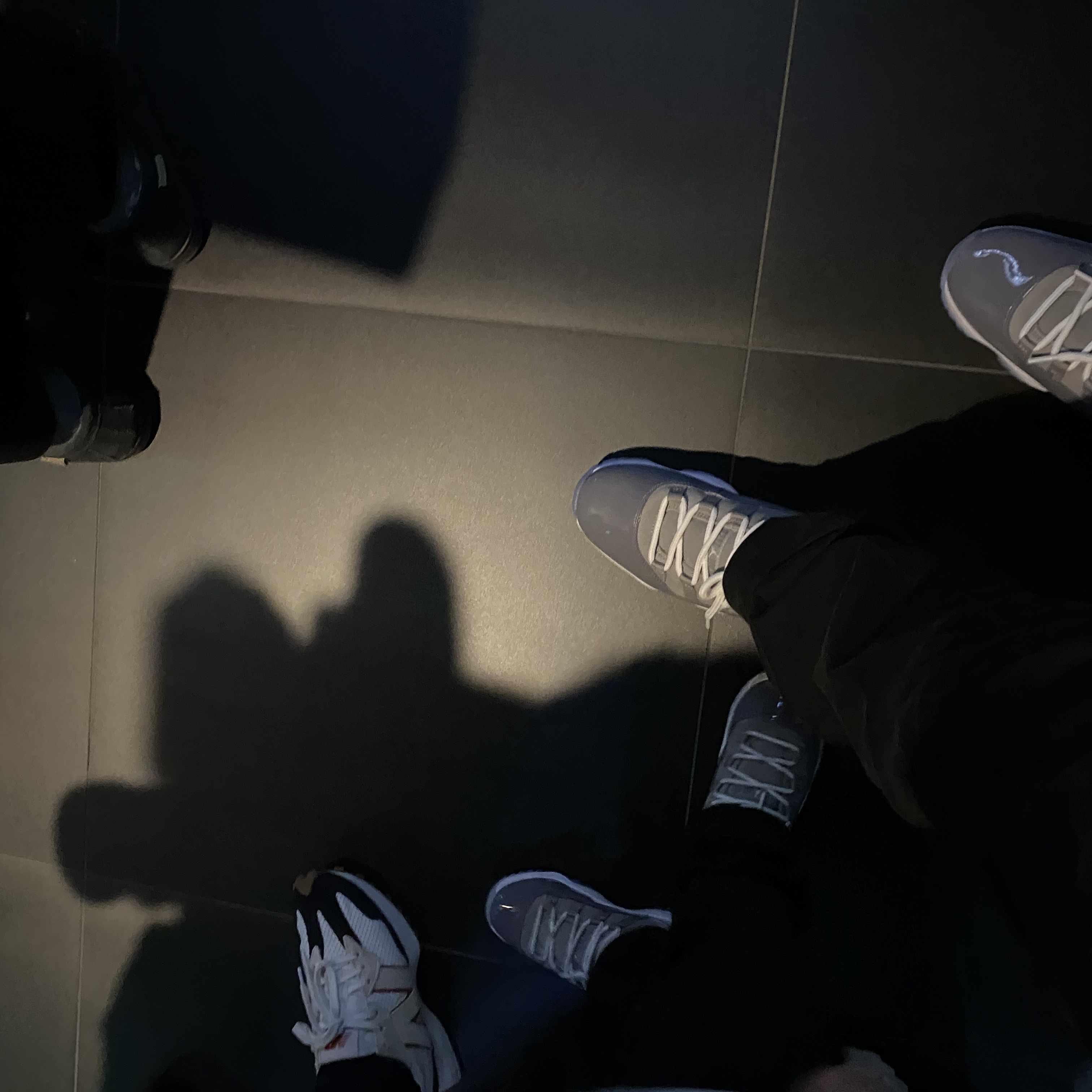 Jordan 11 Retro Cool Grey 2021, (PS) Jordan 11 Retro Cool Grey 2021 착용 스타일 - 2