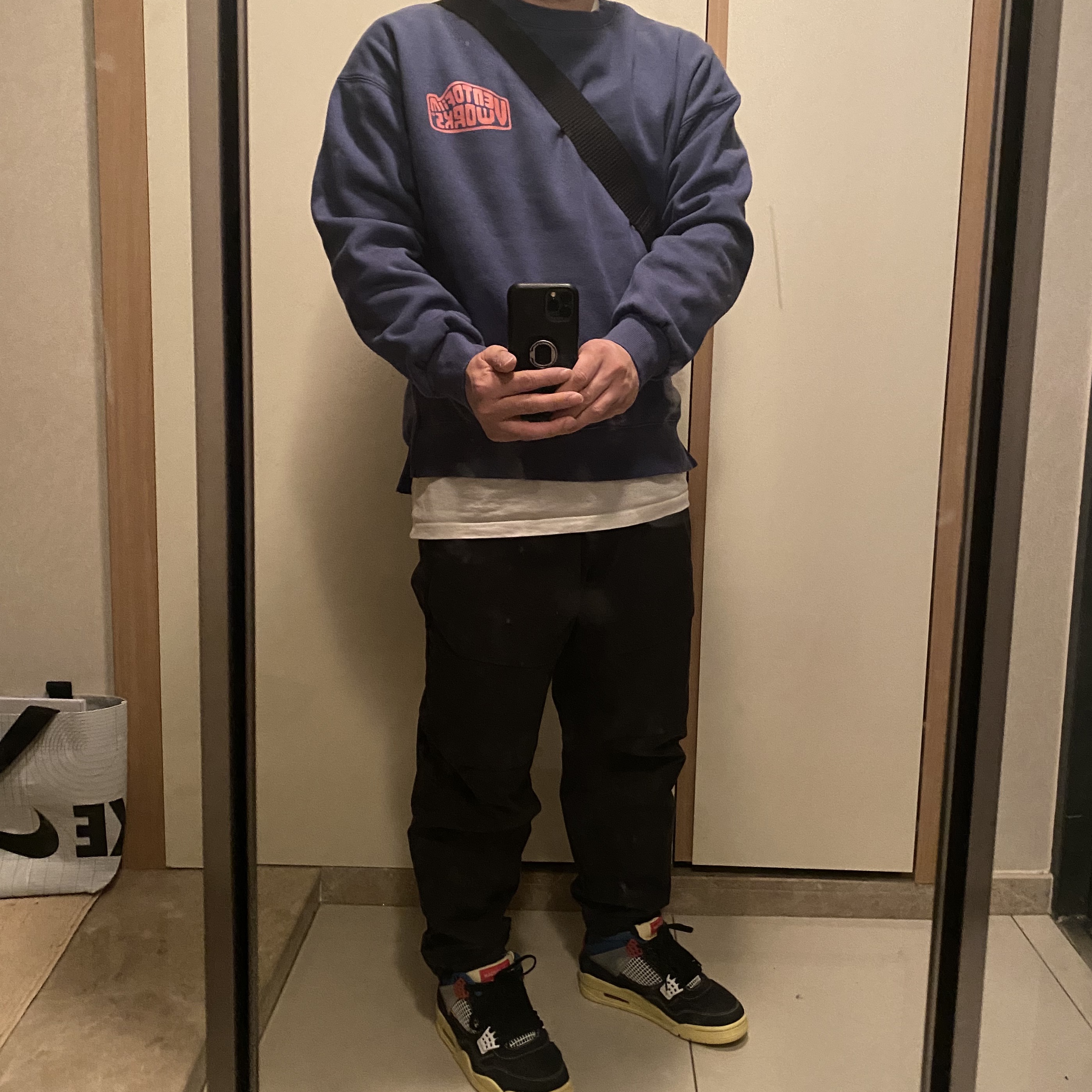 Jordan 4 x Union Retro Off Noir 착용 스타일