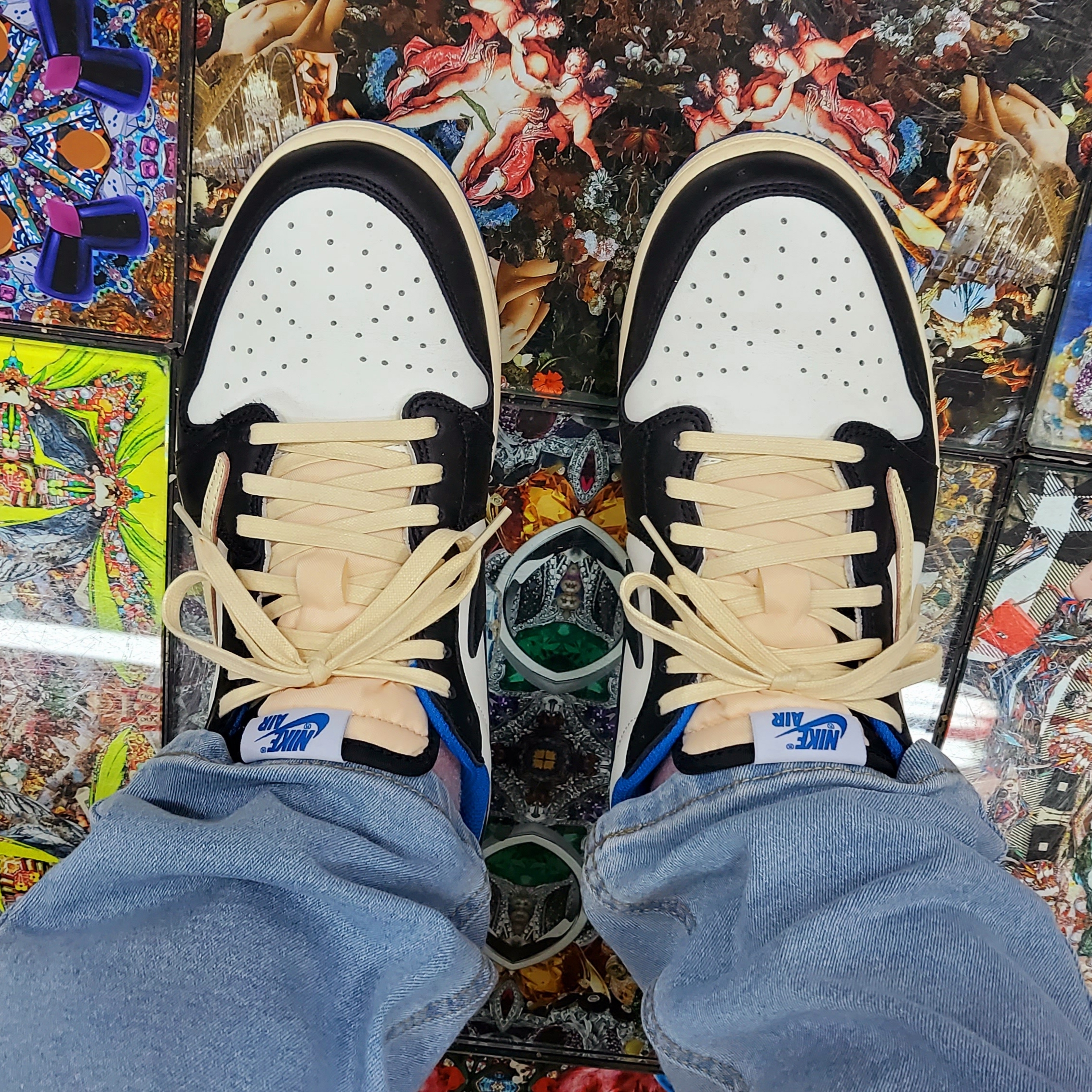 Jordan 1 x Travis Scott x Fragment Retro Low OG SP Military Blue, Jordan 1 x Travis Scott Retro Low OG SP Mocha 착용 스타일 - 1