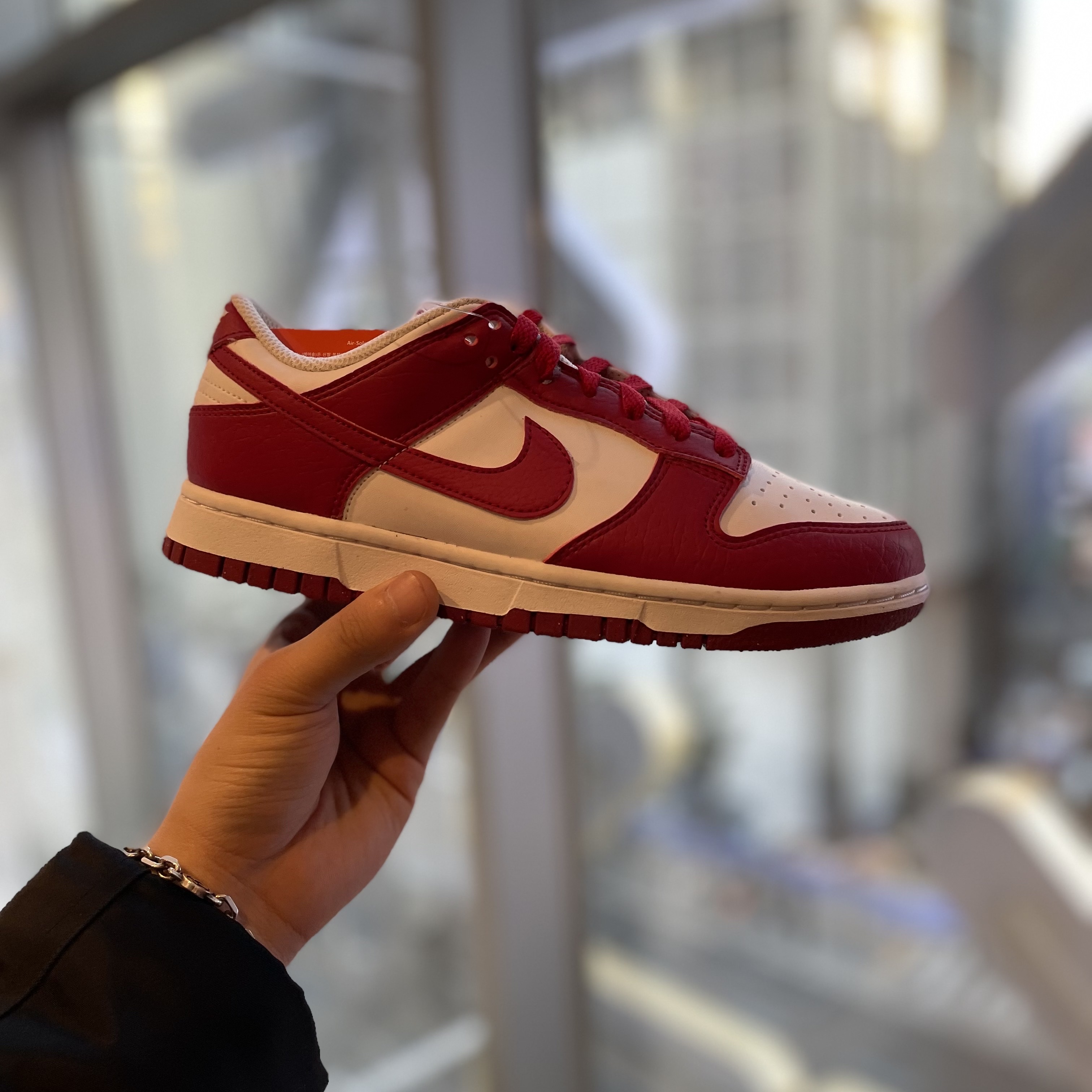(W) Nike Dunk Low Next Nature Gym Red 착용 스타일
