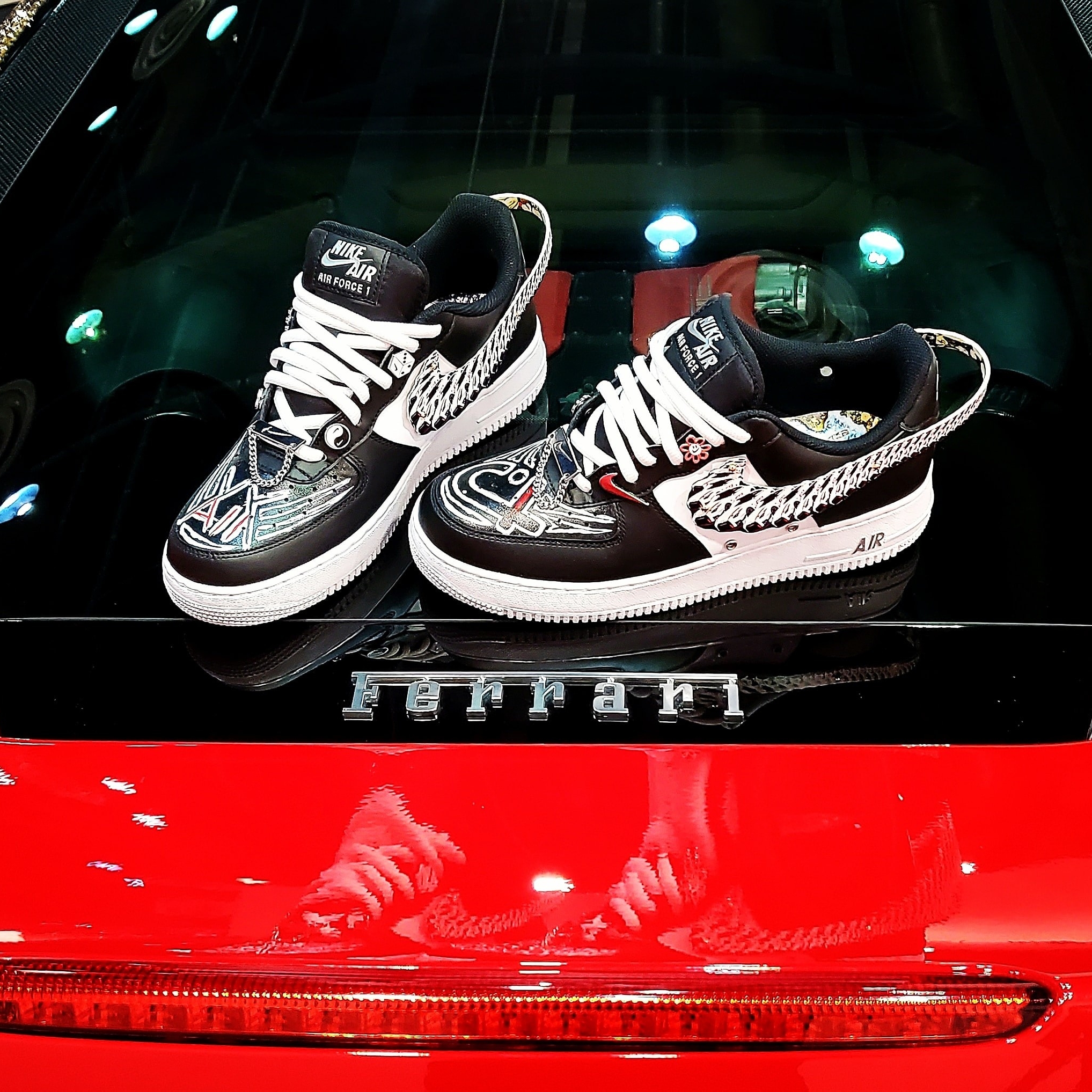 Nike Air Force 1 '07 PRM Black White 착용 스타일 - 1