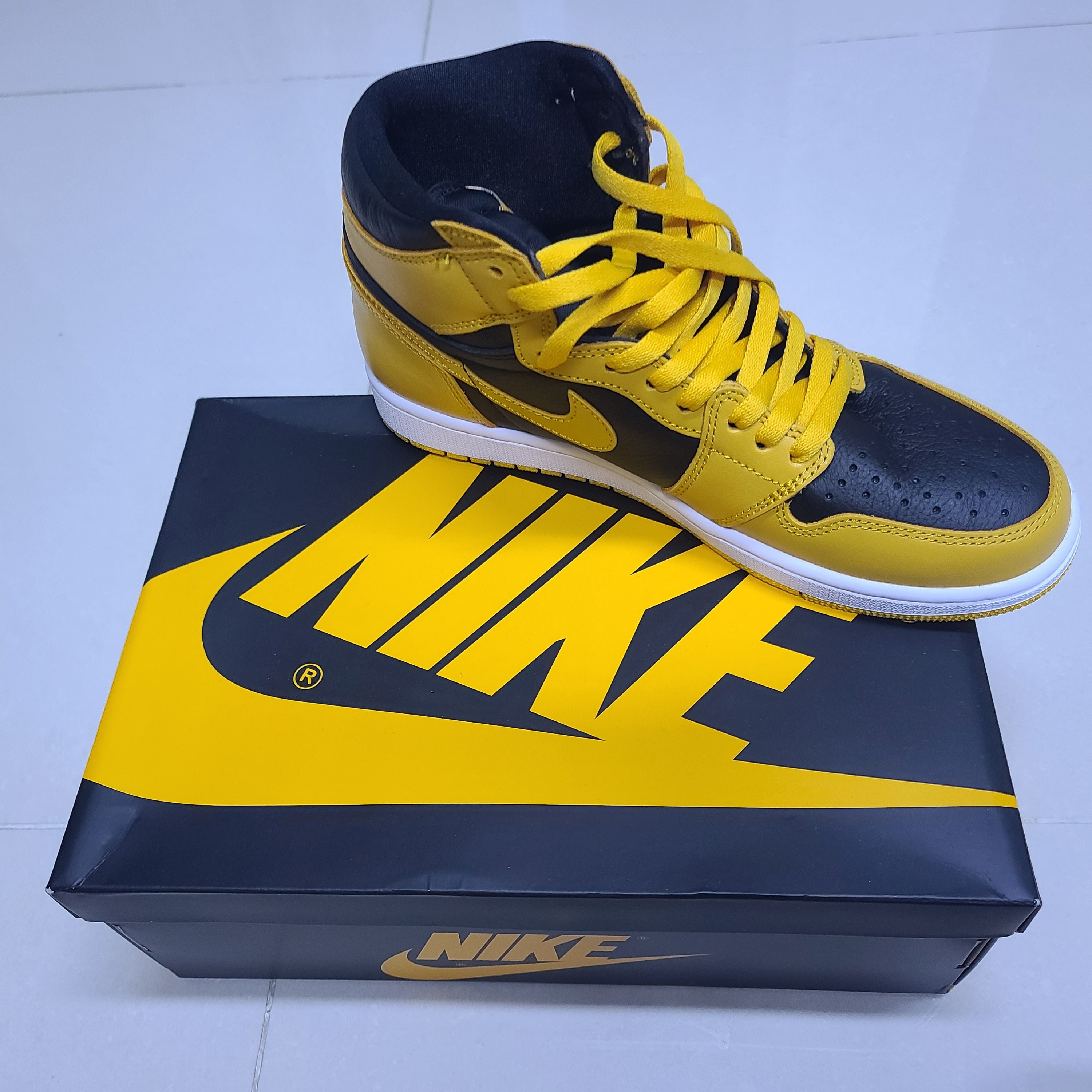 Jordan 1 Retro High OG Pollen 착용 스타일 - 1