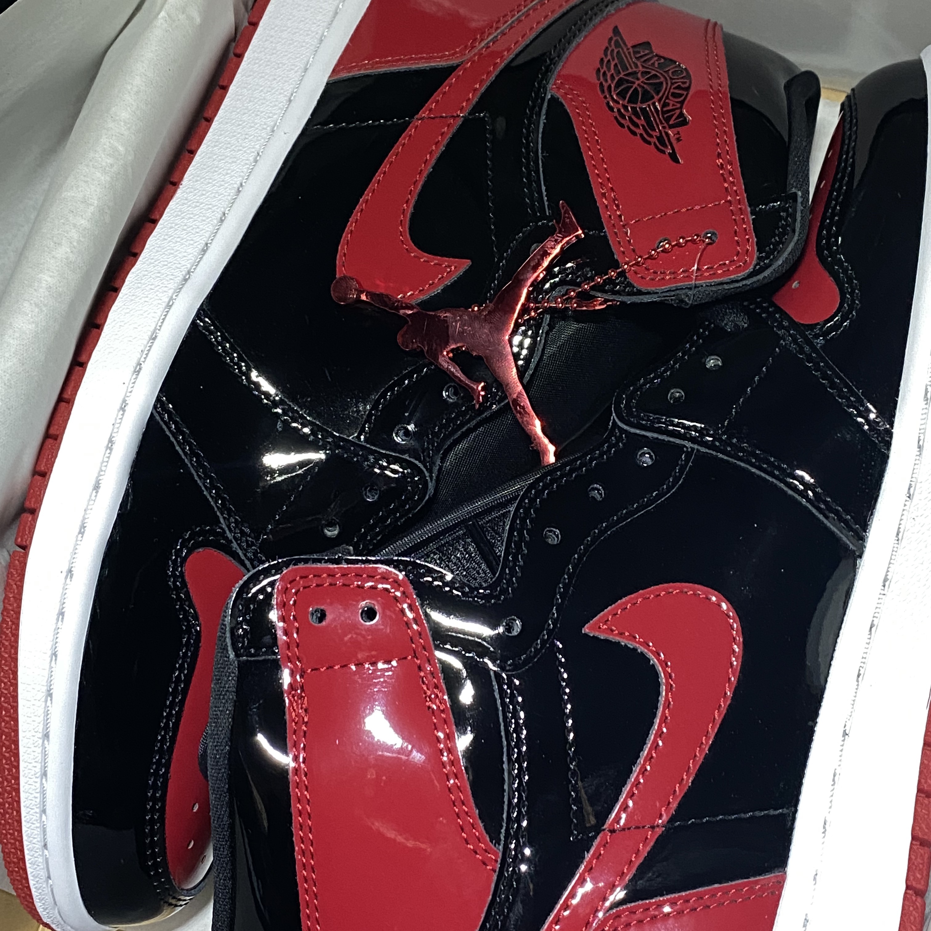 Jordan 1 Retro High OG Patent Bred, Jordan 1 Low OG Starfish 착용 스타일 - 2