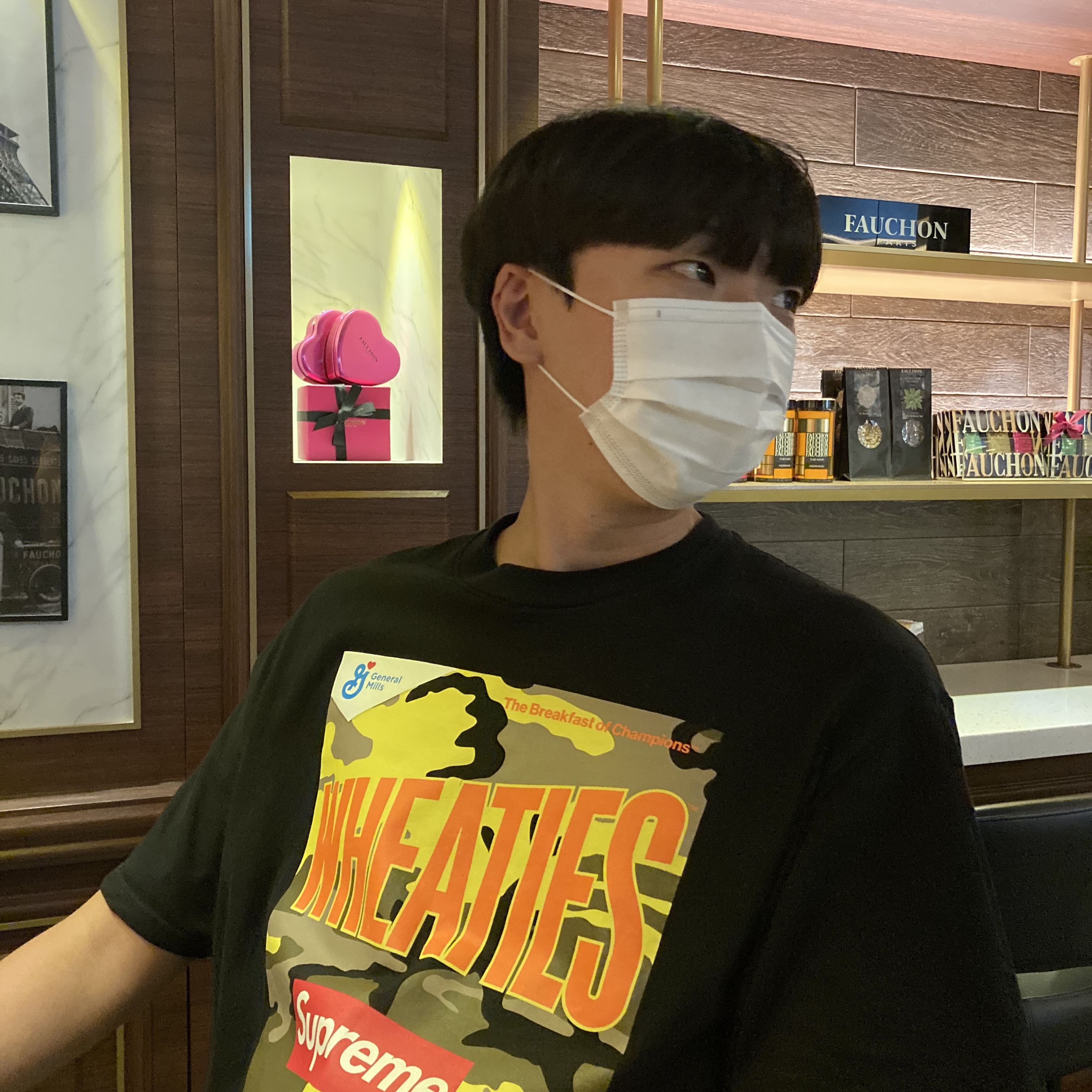Supreme Wheaties T-Shirt Black - 21SS 착용 스타일