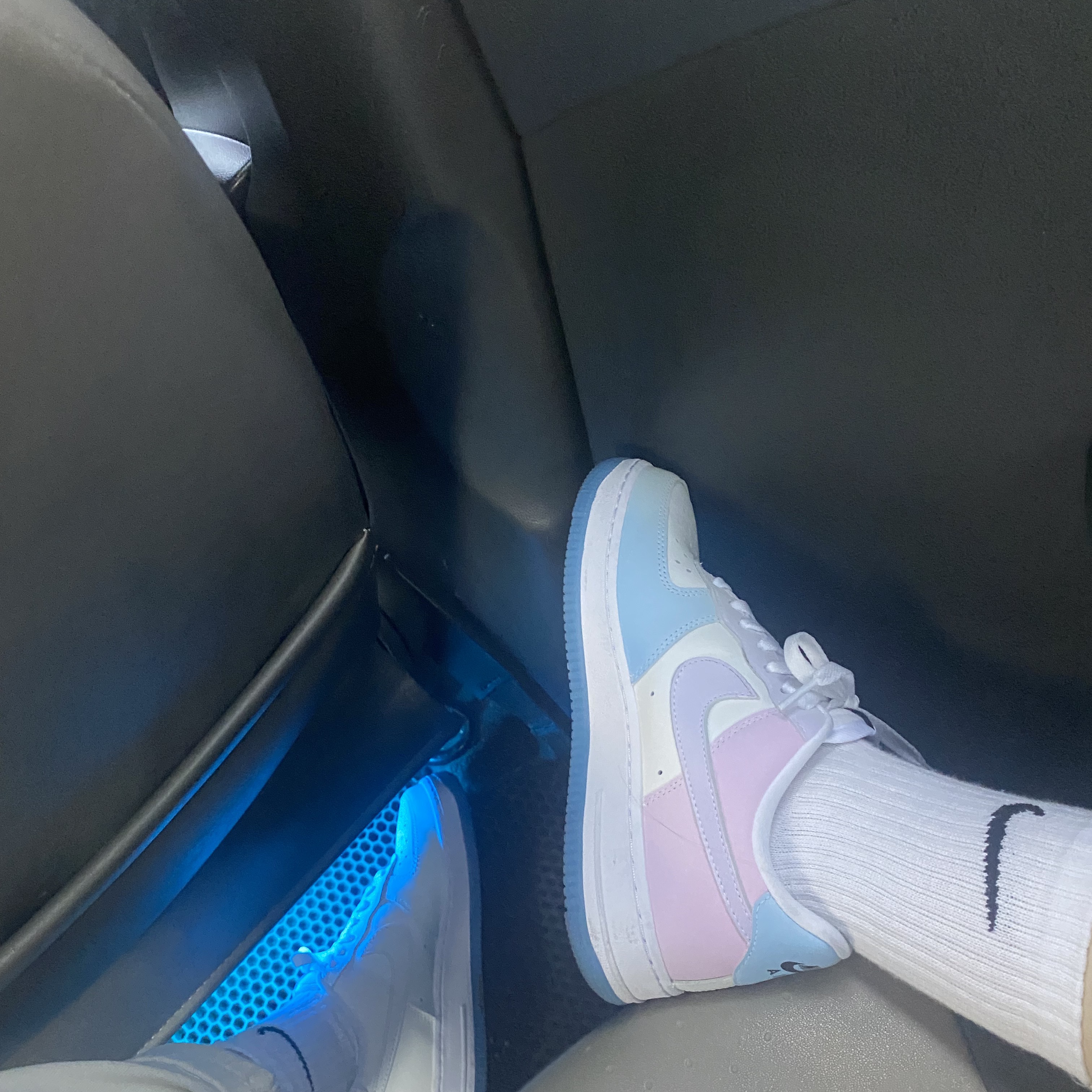 (W) Nike Air Force 1 '07 LX Photochromic 착용 스타일 - 1
