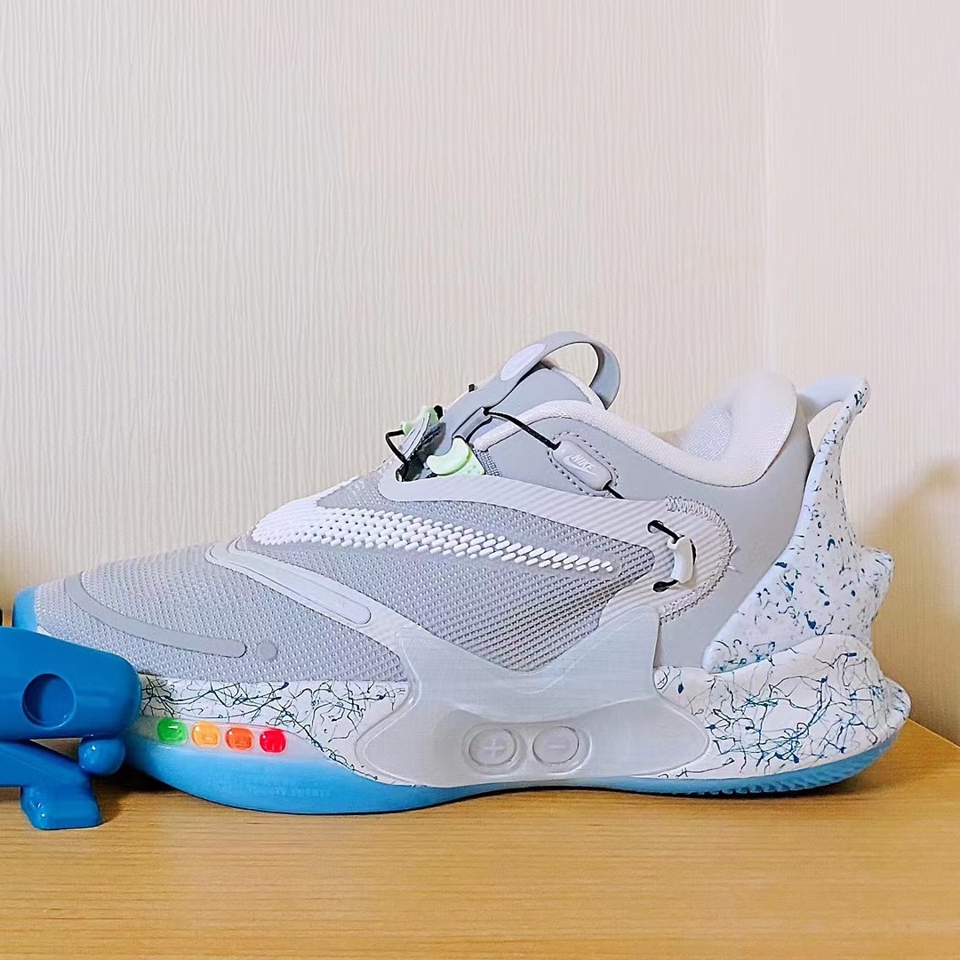 Nike Adapt Auto Max Anthracite (KR Charger), Nike Adapt BB 2.0 Mag (KR Charger) 착용 스타일 - 2