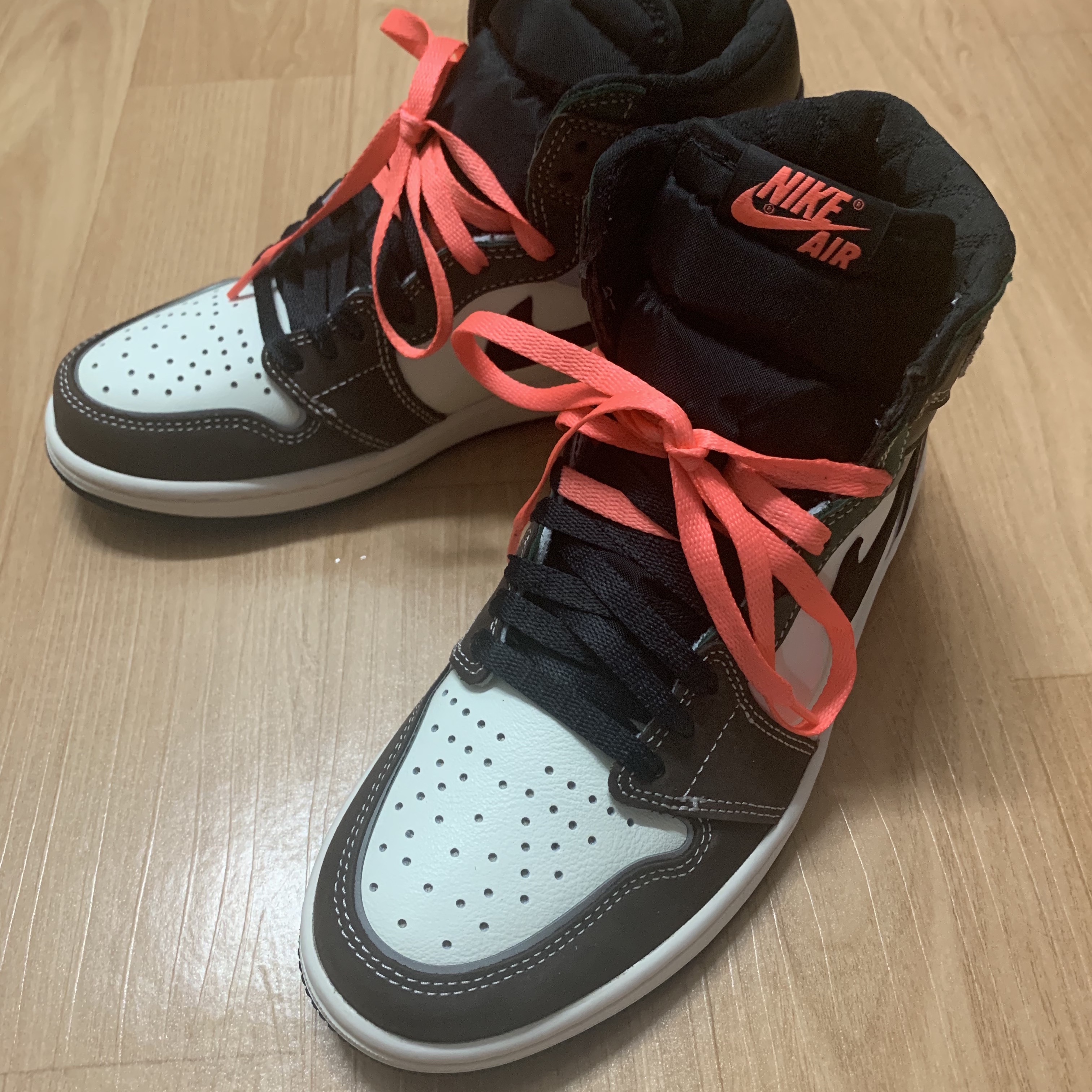 Jordan 1 Retro High OG Craft 착용 스타일 - 3