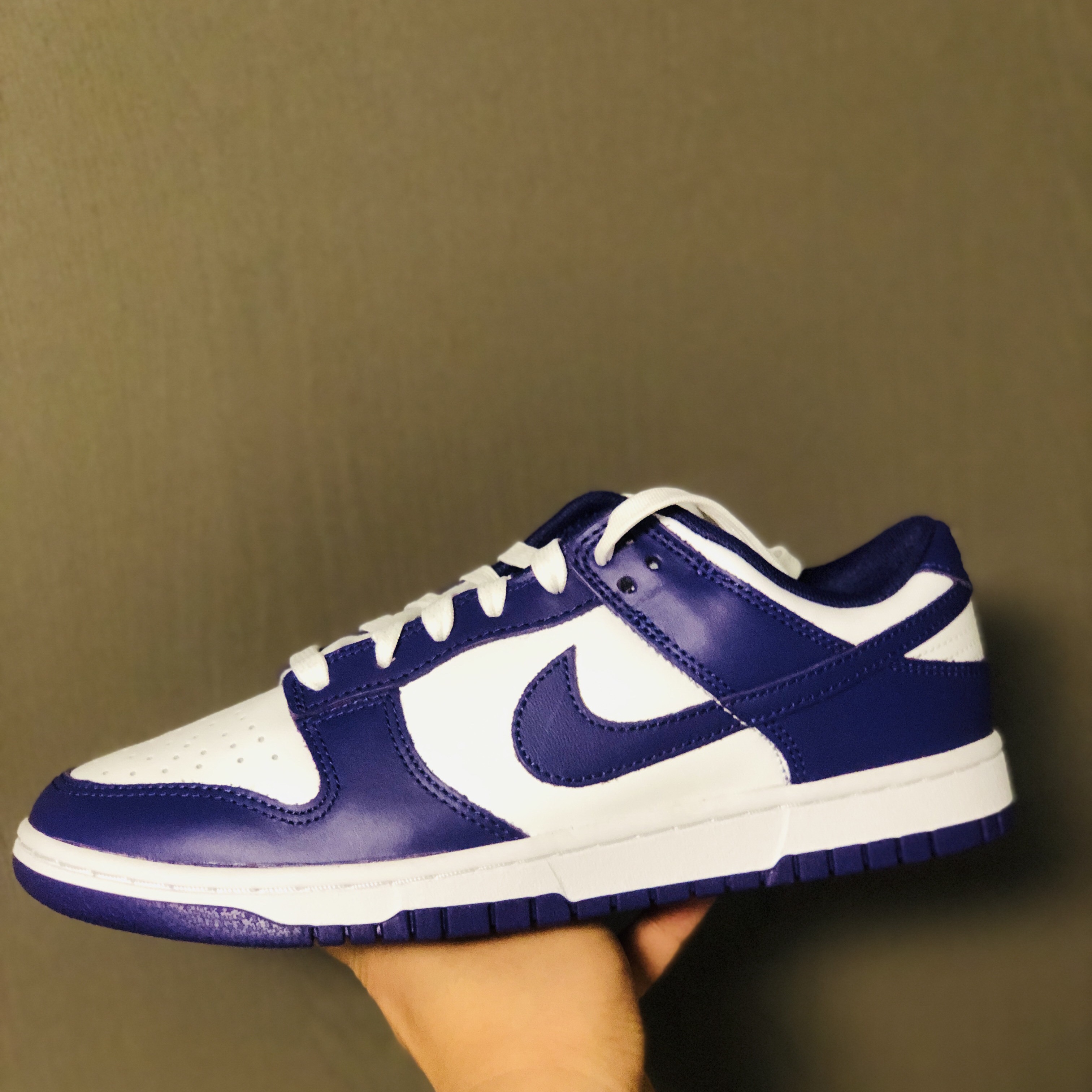 Nike Dunk Low Retro Championship Court Purple 착용 스타일 - 1