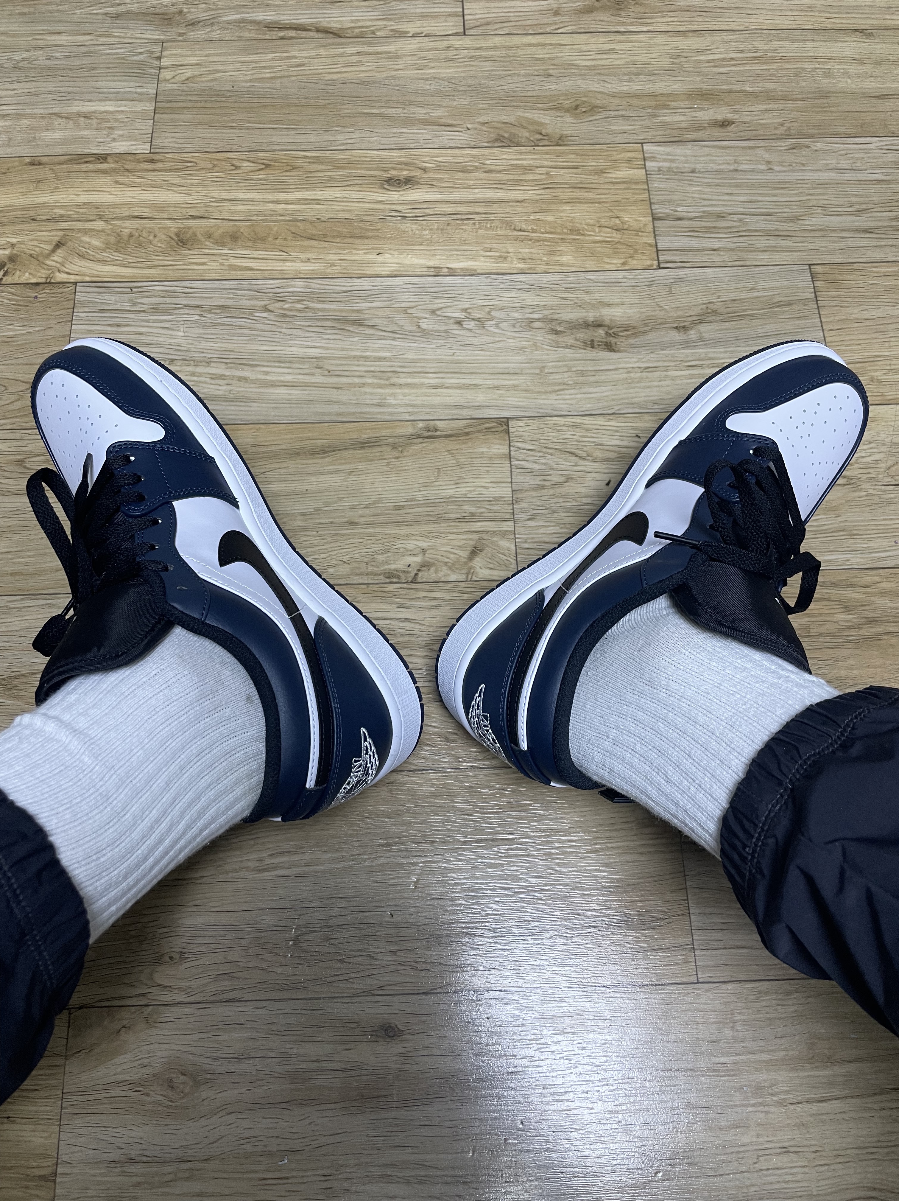 Jordan 1 Low Dark Teal 착용 스타일 - 1