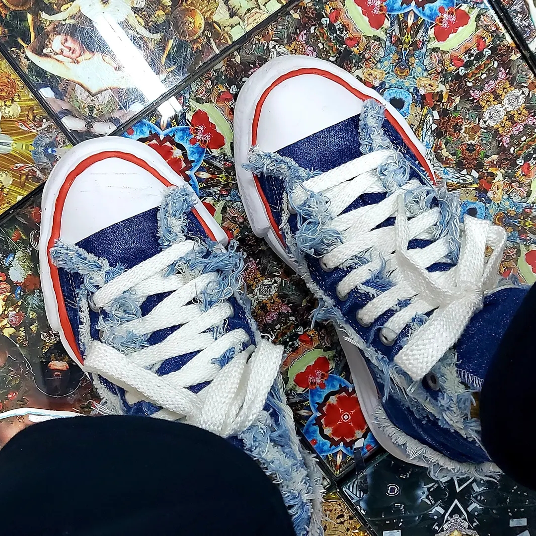 Nike x Sacai x Fragment LDWaffle Blackened Blue, Jordan 1 Retro Low OG Premium White Tan 착용 스타일 - 5