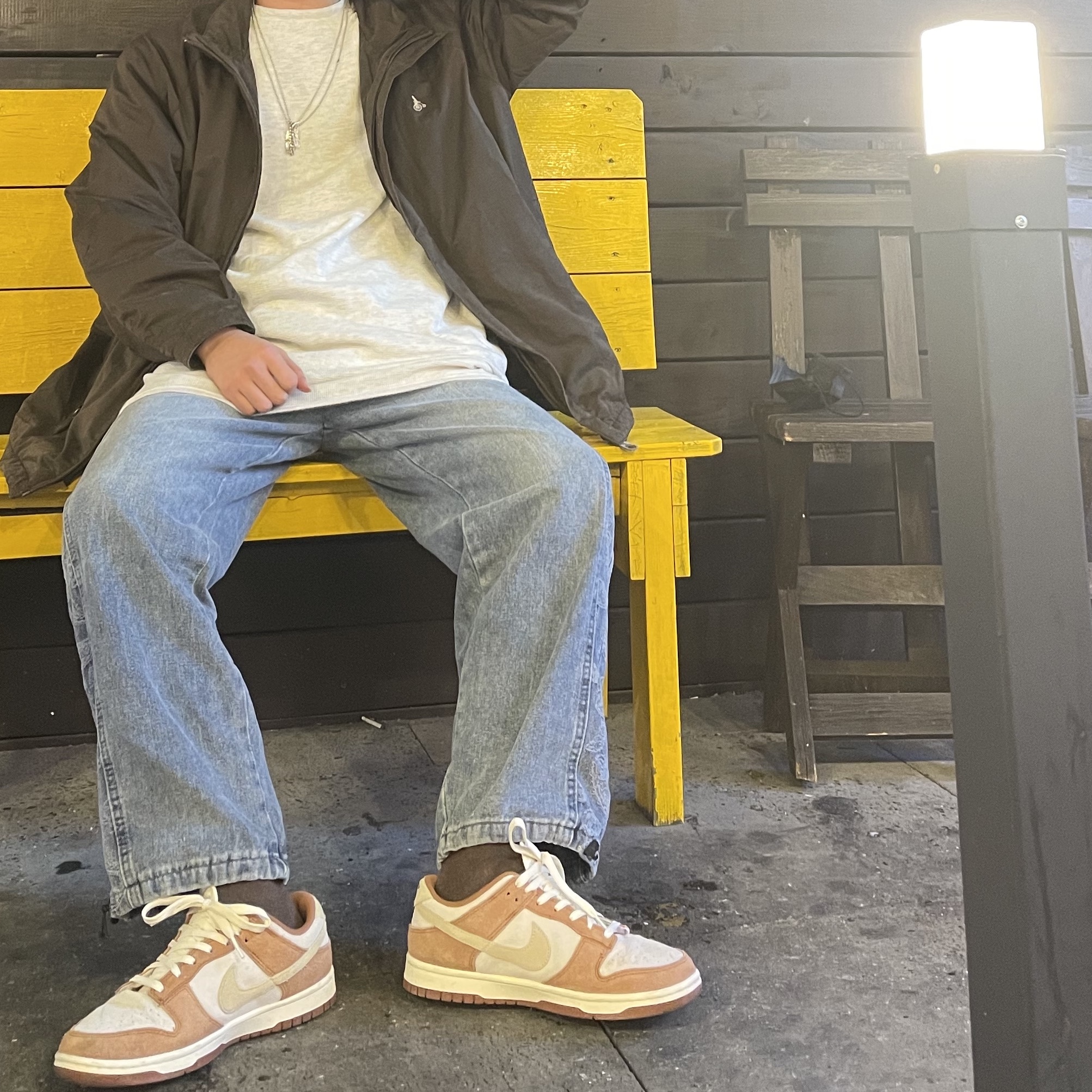 Nike Dunk Low Pro Premium Medium Curry 착용 스타일