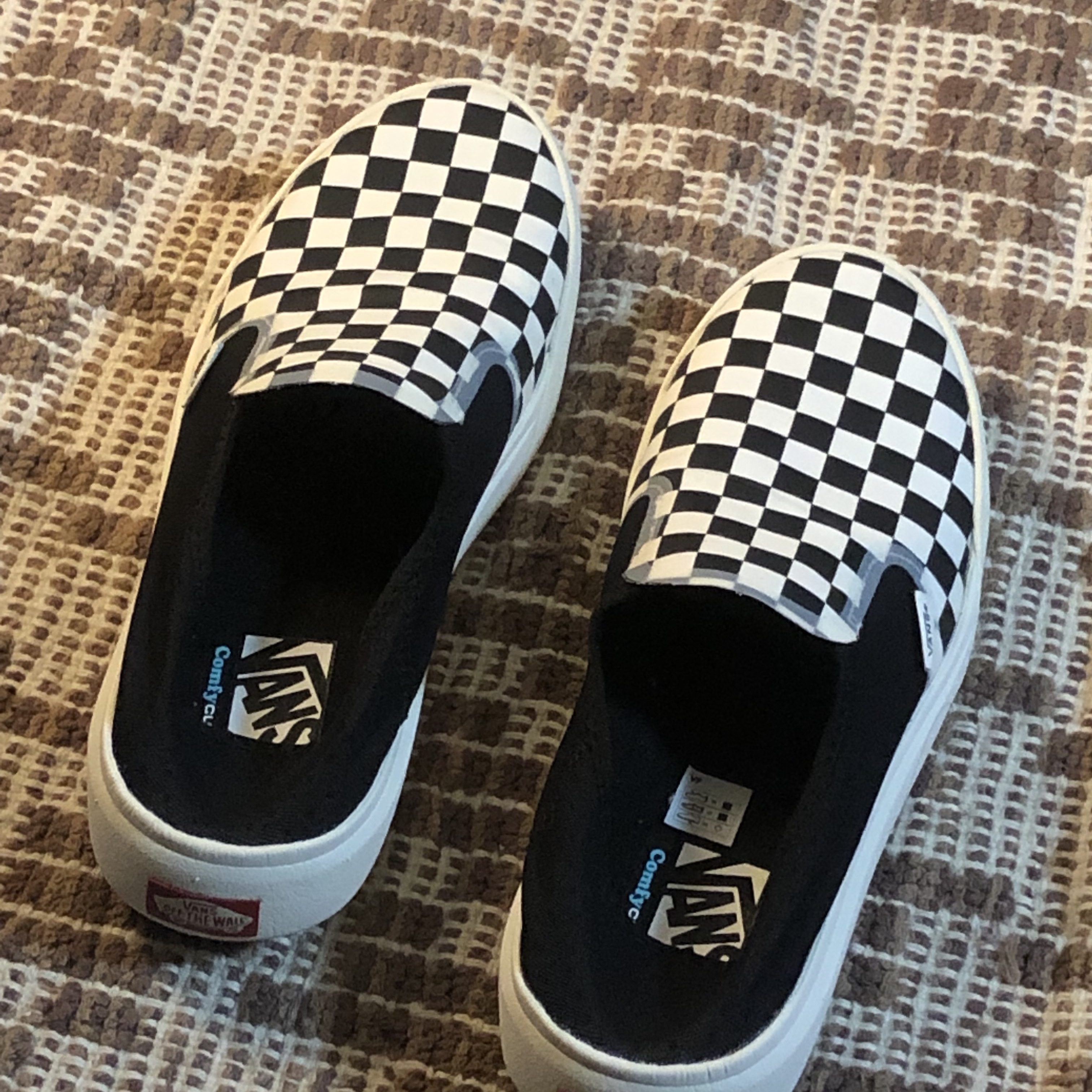 Vans Checkerboard Comfycush One Black 착용 스타일