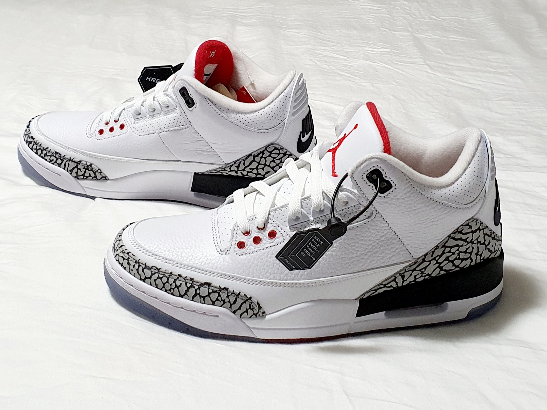 Jordan 3 Retro Free Throw Line White Cement 착용 스타일 - 3