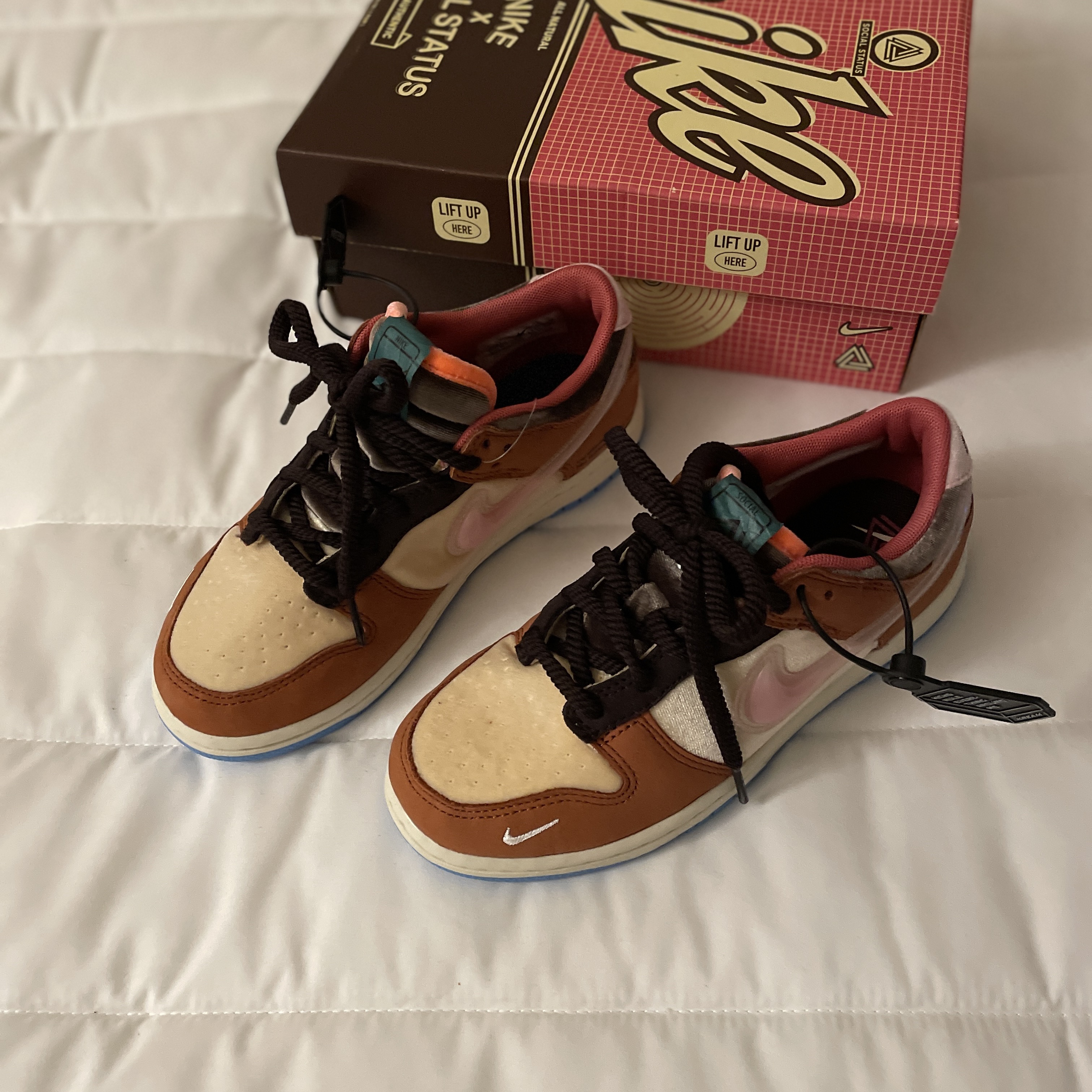 (PS) Nike x Social Status Dunk Low Free Lunch Chocolate Milk 착용 스타일 - 1