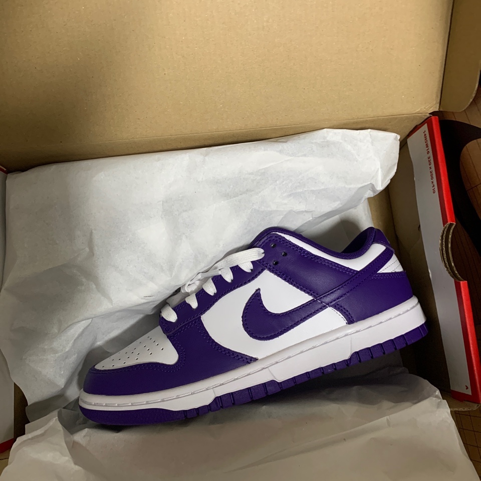 Nike Dunk Low Retro Championship Court Purple 착용 스타일