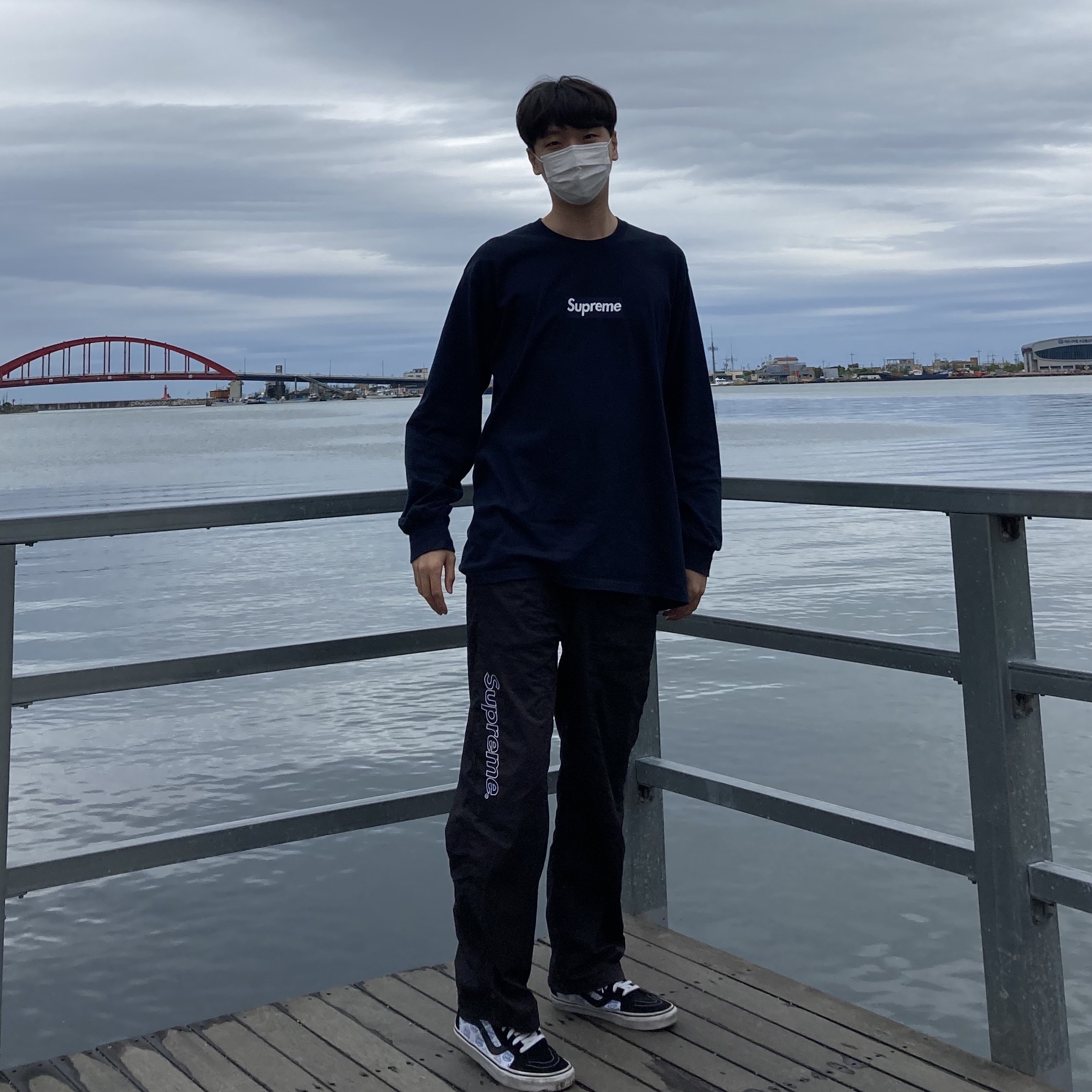 Supreme Box Logo L/S T-Shirt Navy - 20FW 착용 스타일