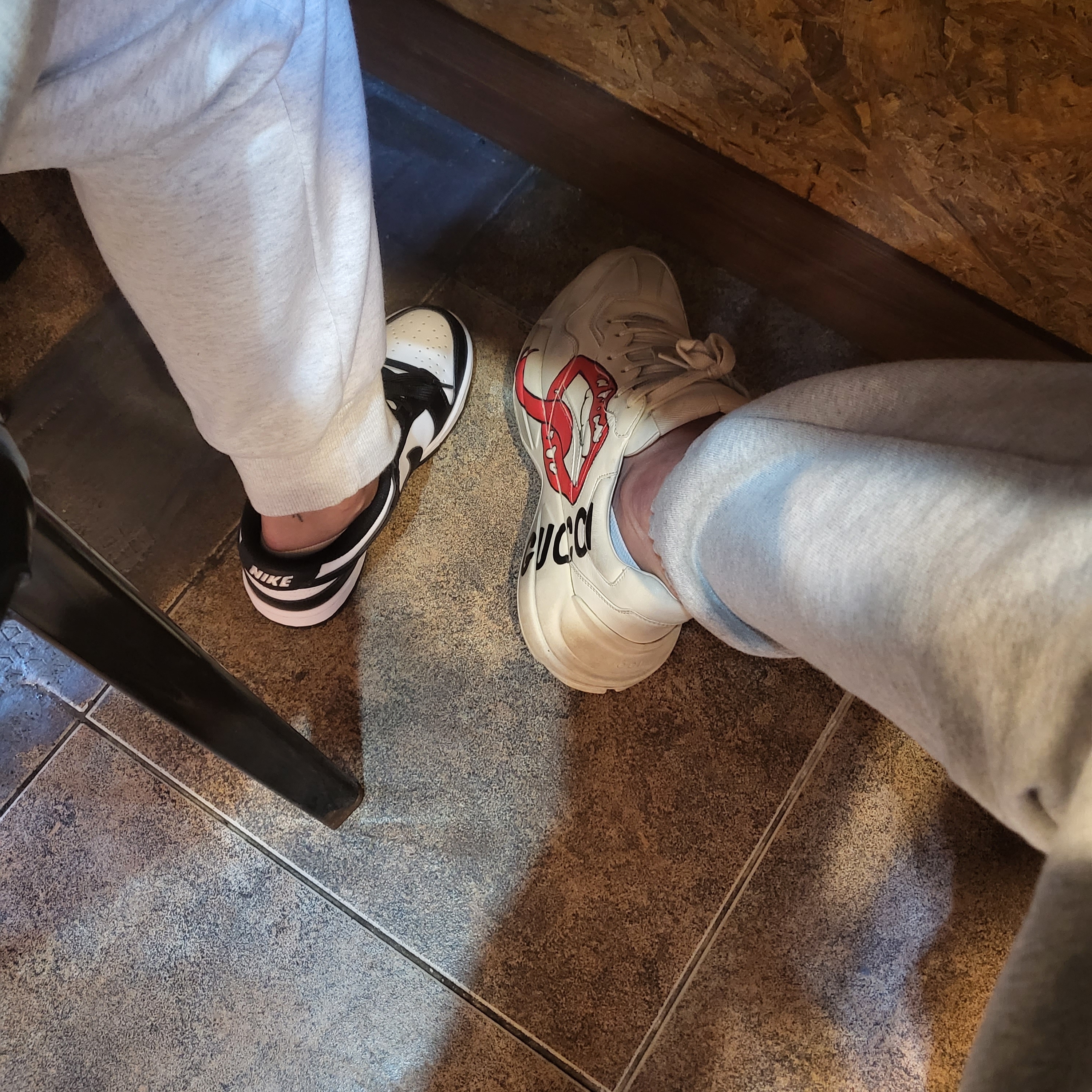 Gucci Rhyton Leather Sneakers Mouth, (W) Nike Dunk Low Black 착용 스타일