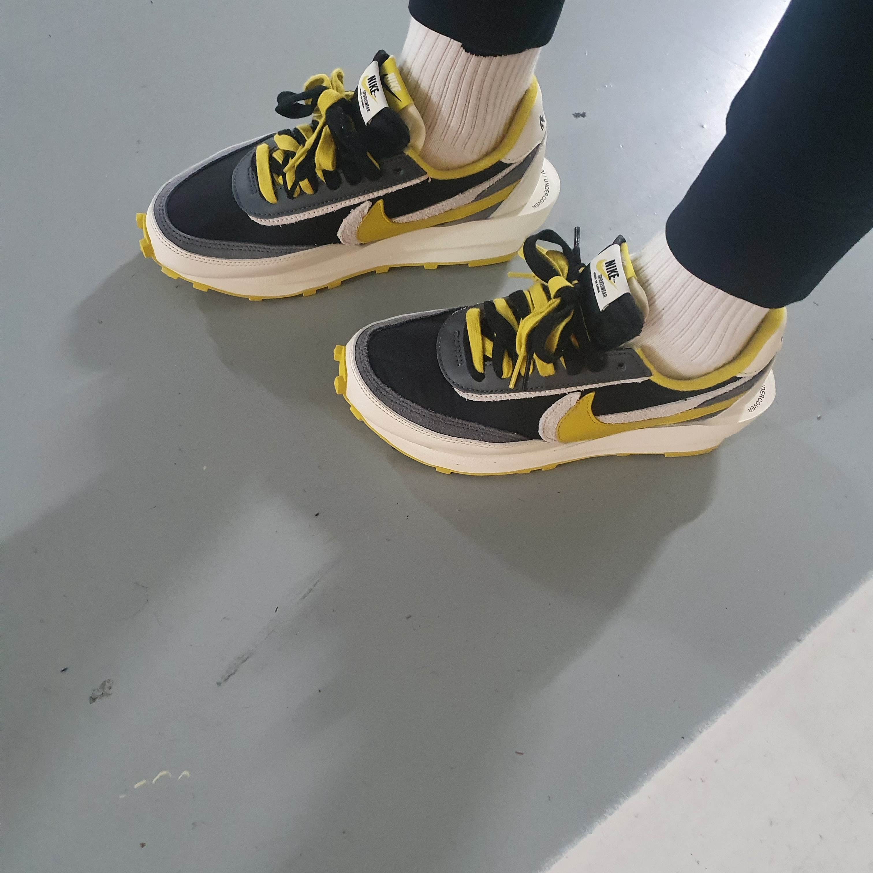 Nike x Sacai x Undercover LDWaffle Black Bright Citron 착용 스타일 - 1