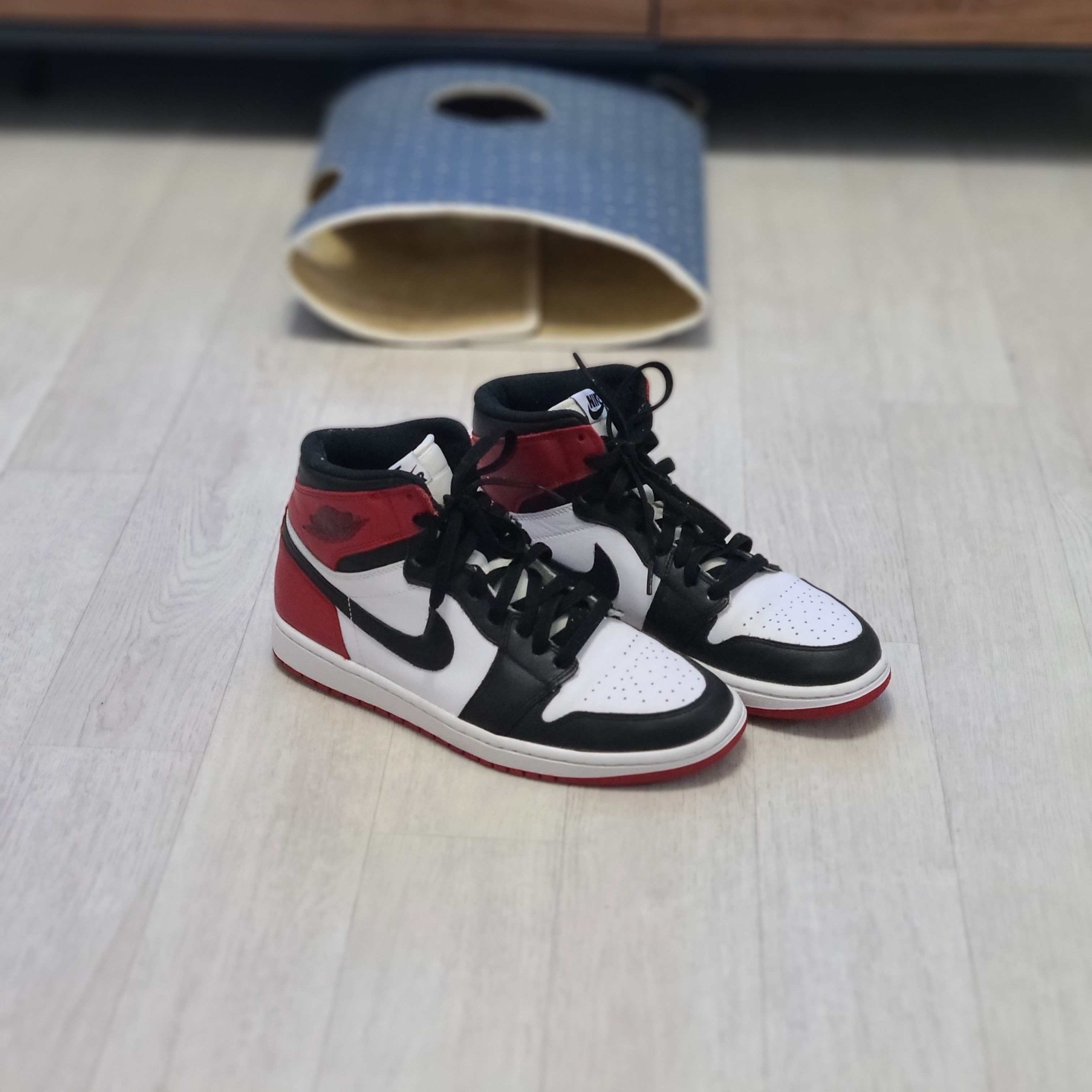 Jordan 1 Retro Black Toe 2013, Jordan 1 Low Black Toe 착용 스타일 - 1
