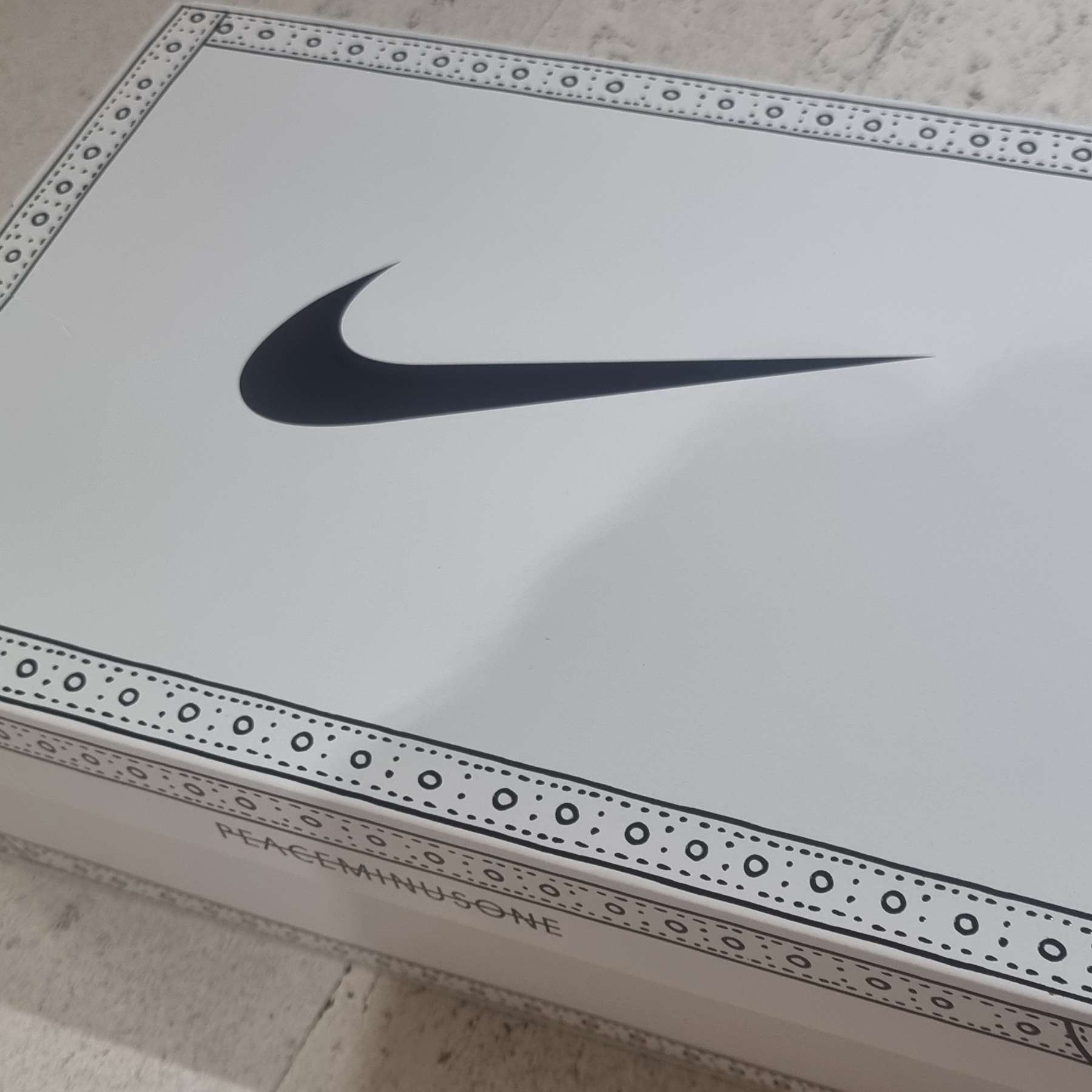 Nike x Peaceminusone Kwondo1 White 착용 스타일 - 3
