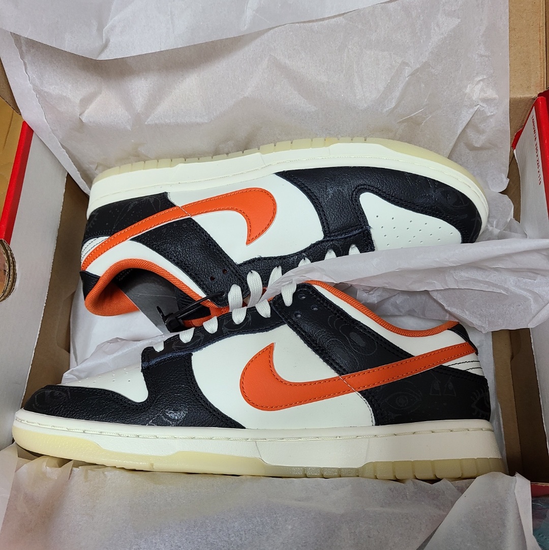Nike Dunk Low Retro PRM Halloween 착용 스타일
