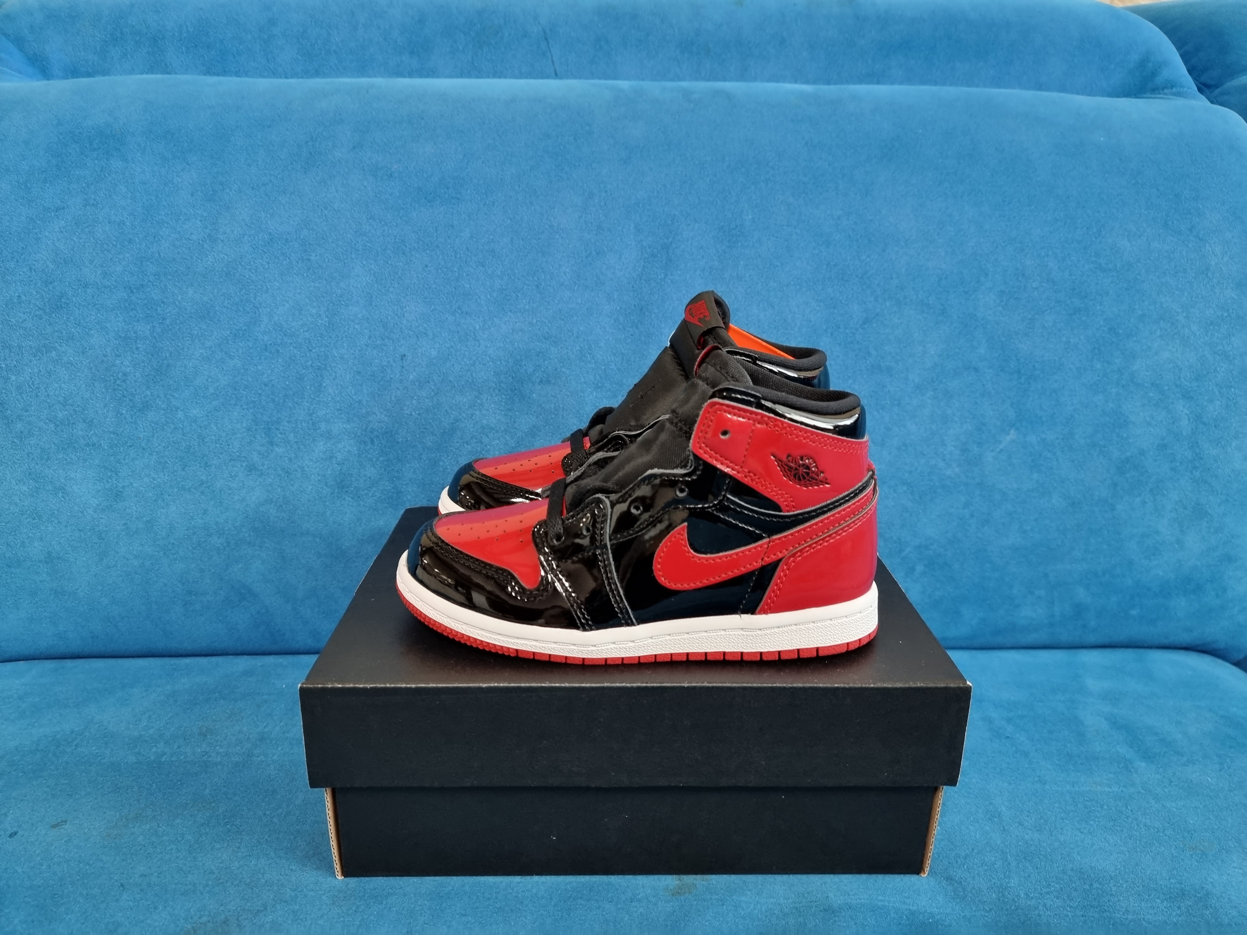 (TD) Jordan 1 Retro High OG Patent Bred 착용 스타일 - 1
