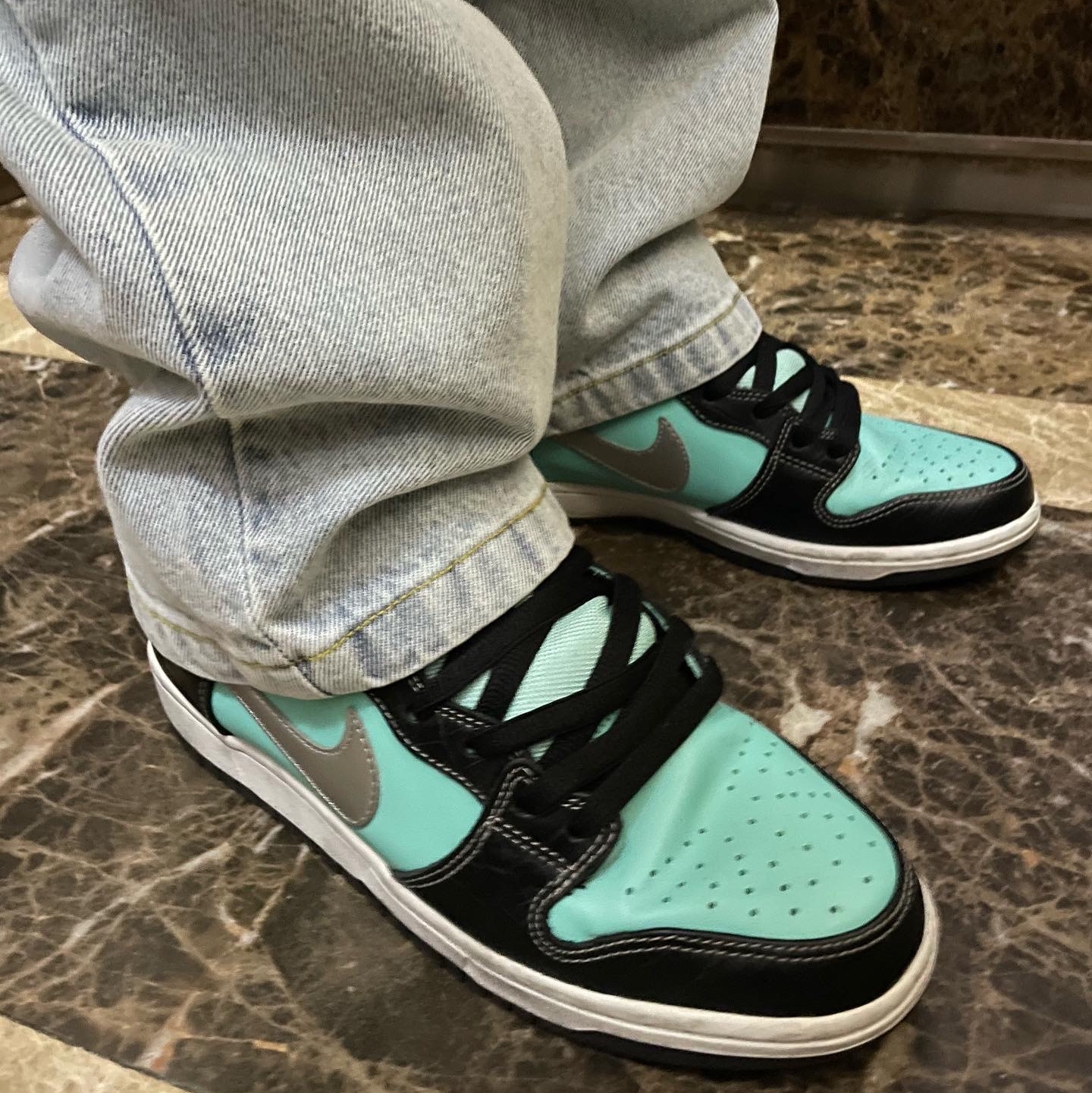 Nike x Diamond Supply Co. SB Dunk High Tiffany 착용 스타일 - 2