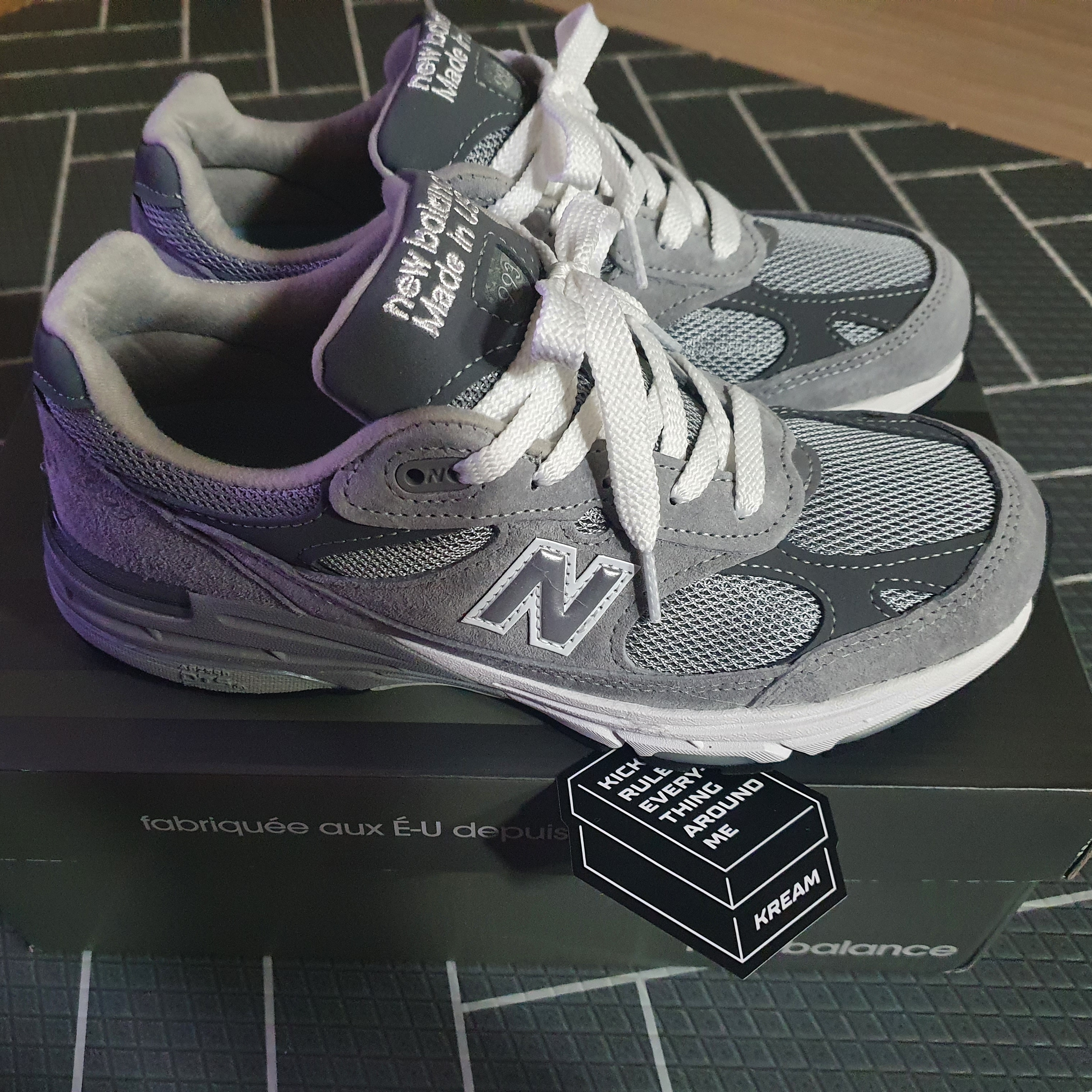 (W) New Balance 993 Made in USA Grey - B Standard 착용 스타일