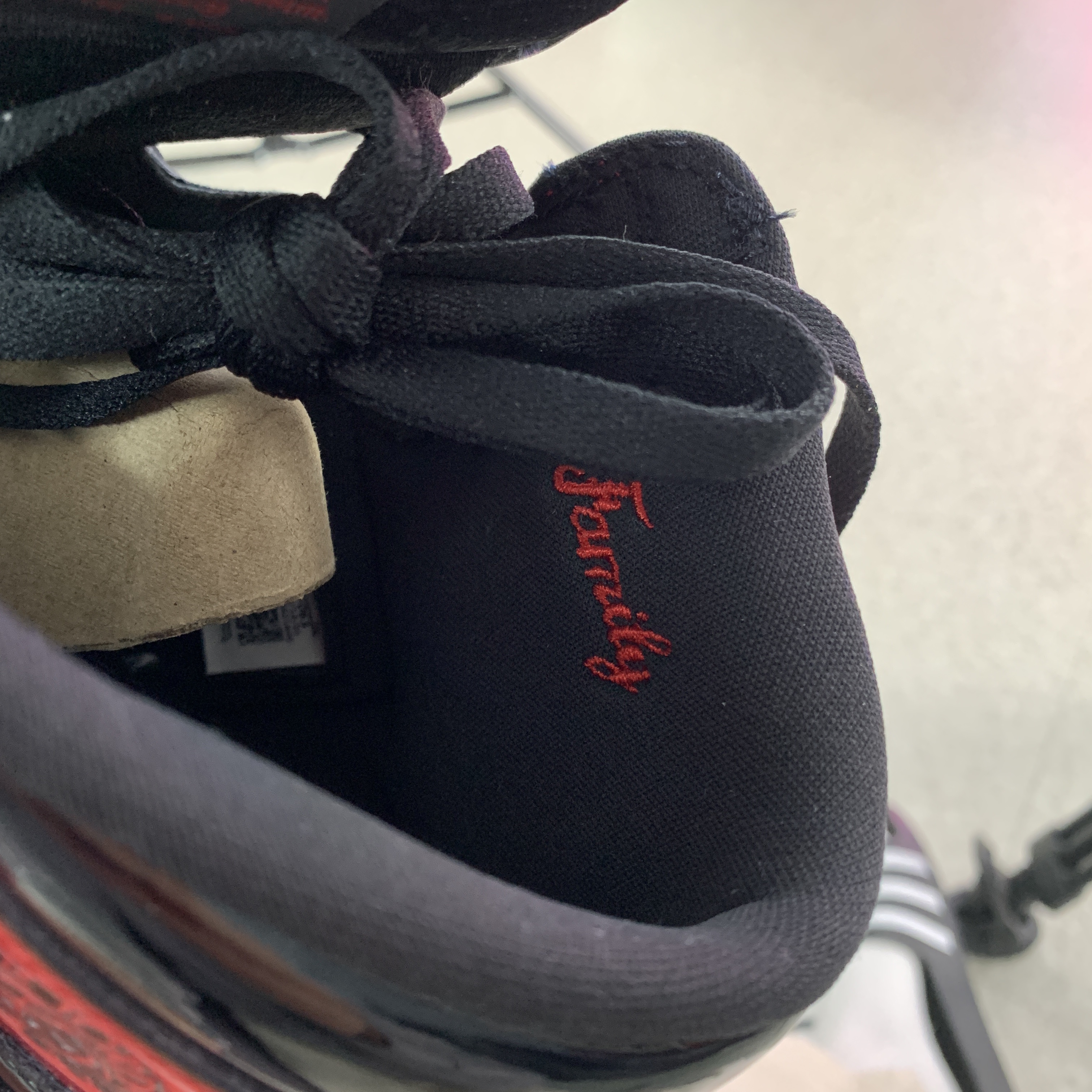 Jordan 1 Retro High OG Patent Bred 착용 스타일 - 2