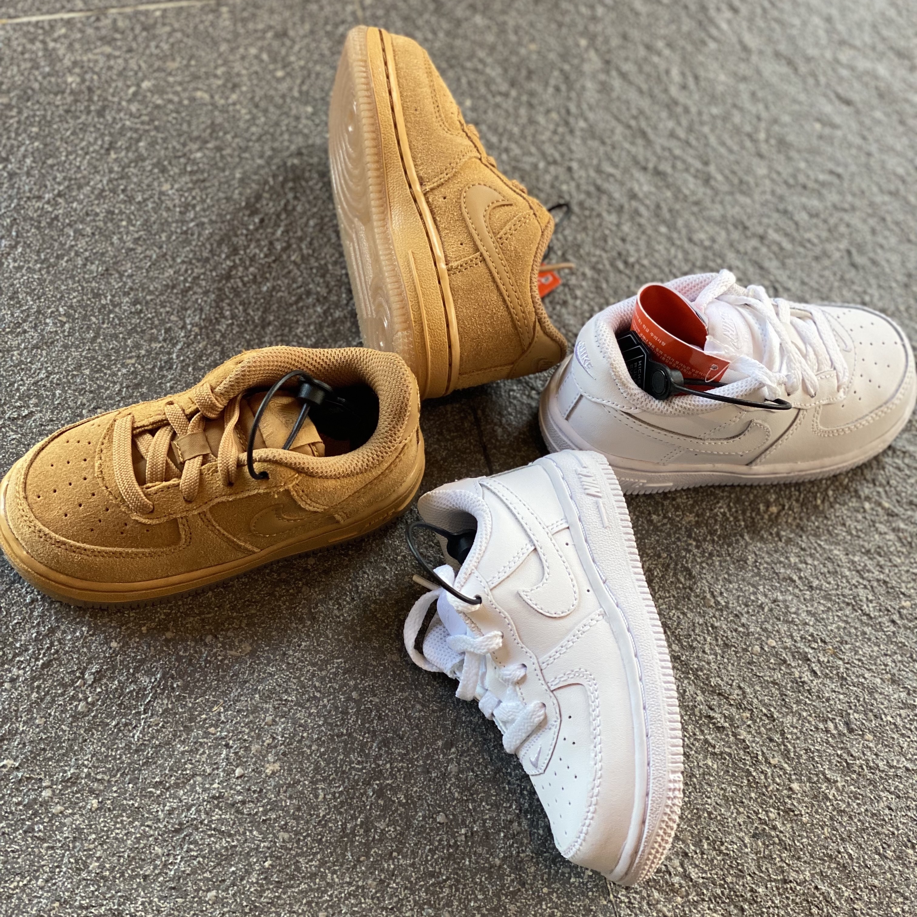 (TD) Nike Force 1 Low Wheat, (TD) Nike Force 1 '06 Triple White 착용 스타일 - 2