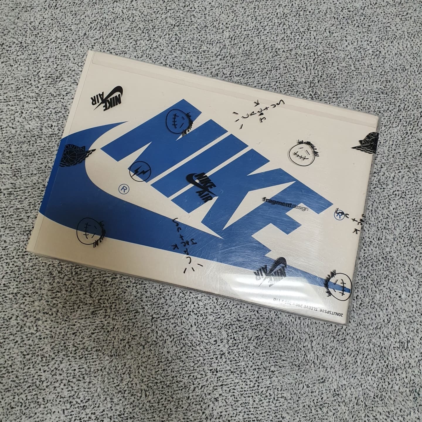Jordan 1 x Travis Scott x Fragment Retro Low OG SP Military Blue 착용 스타일 - 3