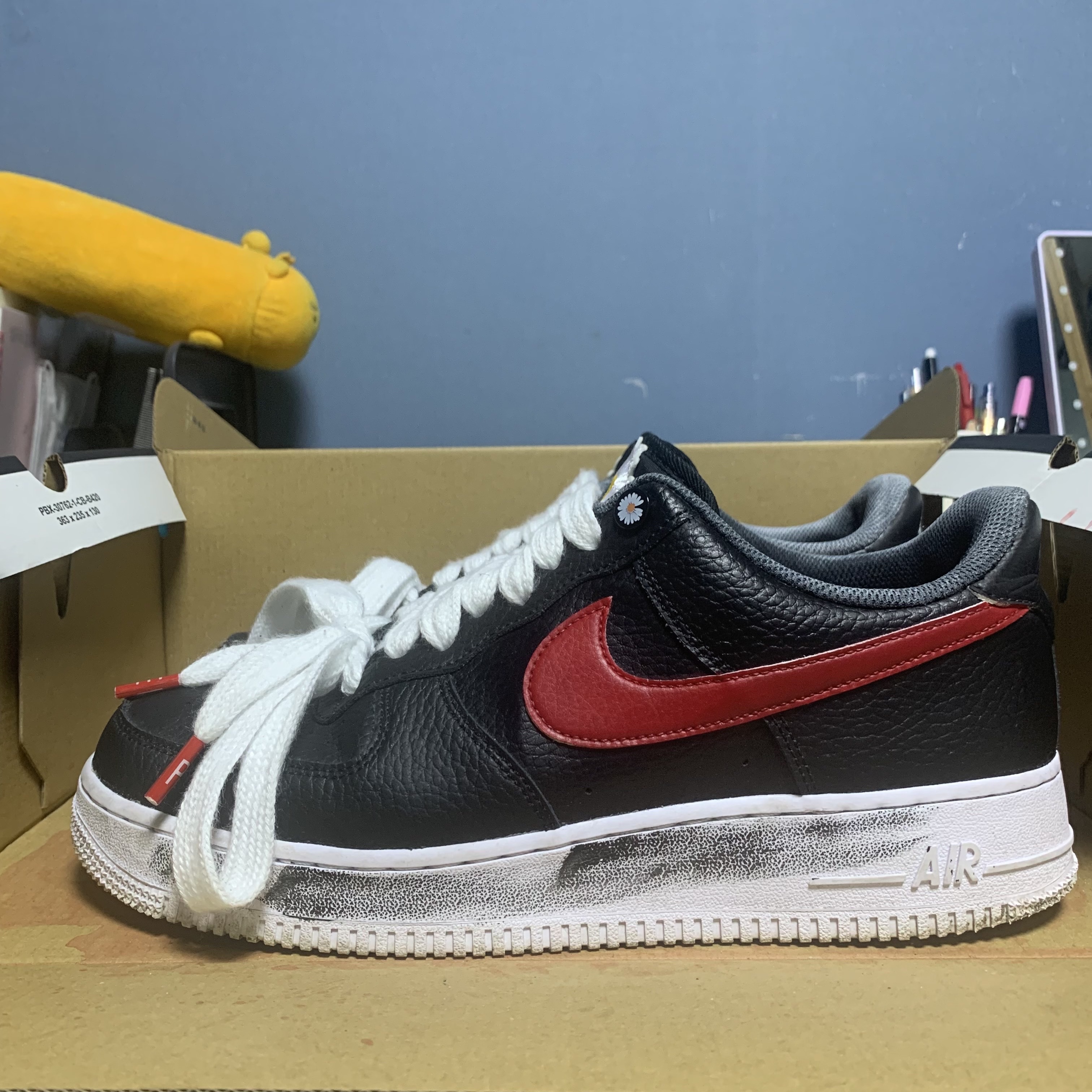 Nike Air Force 1 '07 Black White 착용 스타일 - 1