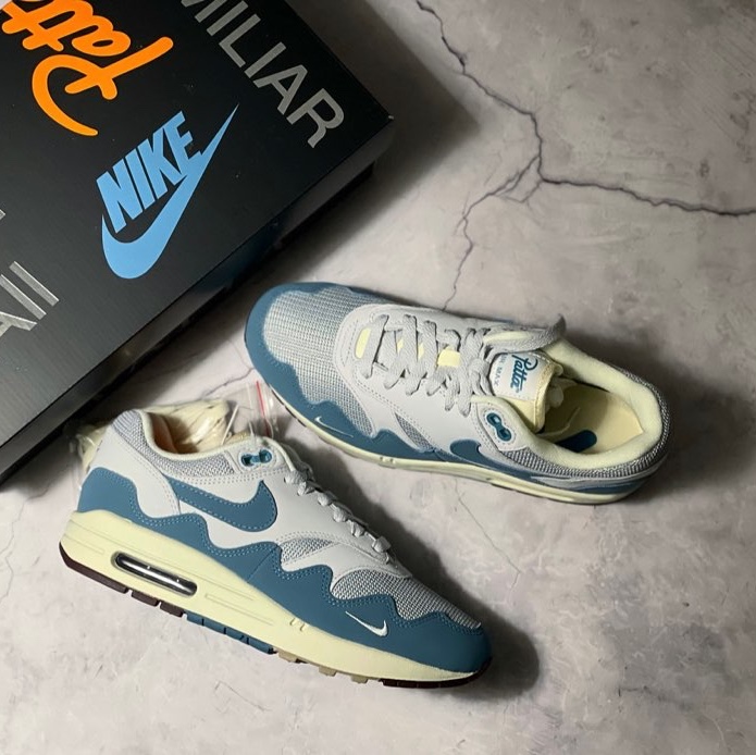 Nike x Patta Air Max 1 Noise Aqua 착용 스타일 - 2