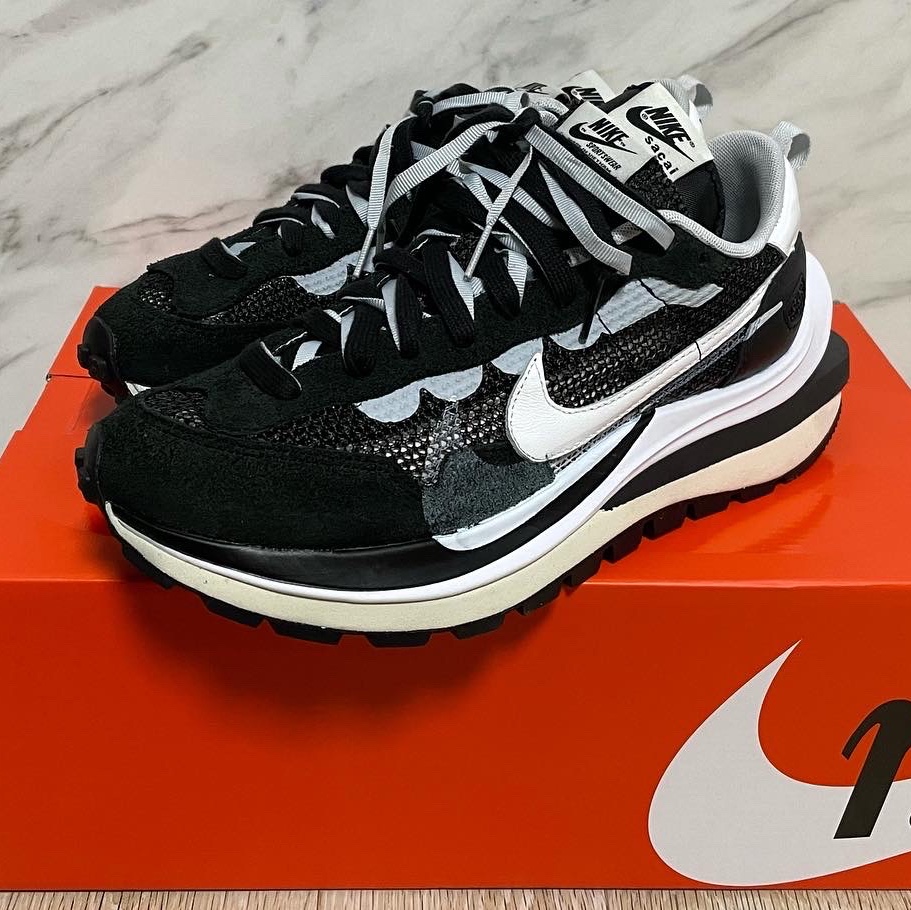 Nike x Sacai VaporWaffle Black White 착용 스타일
