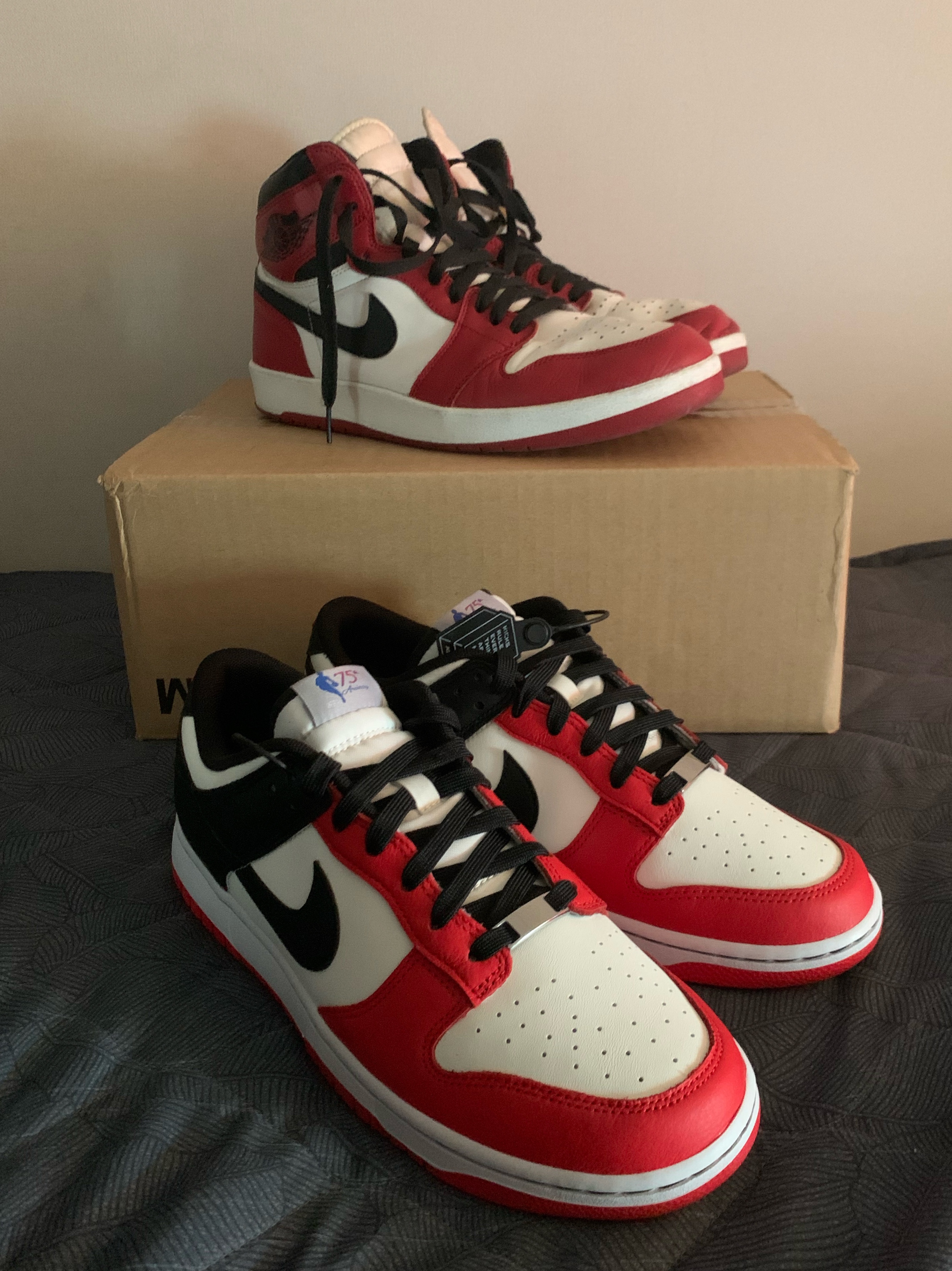 Nike x NBA Dunk Low Retro EMB Black and Chile Red, Jordan 1.5 Retro Chicago 2015 착용 스타일