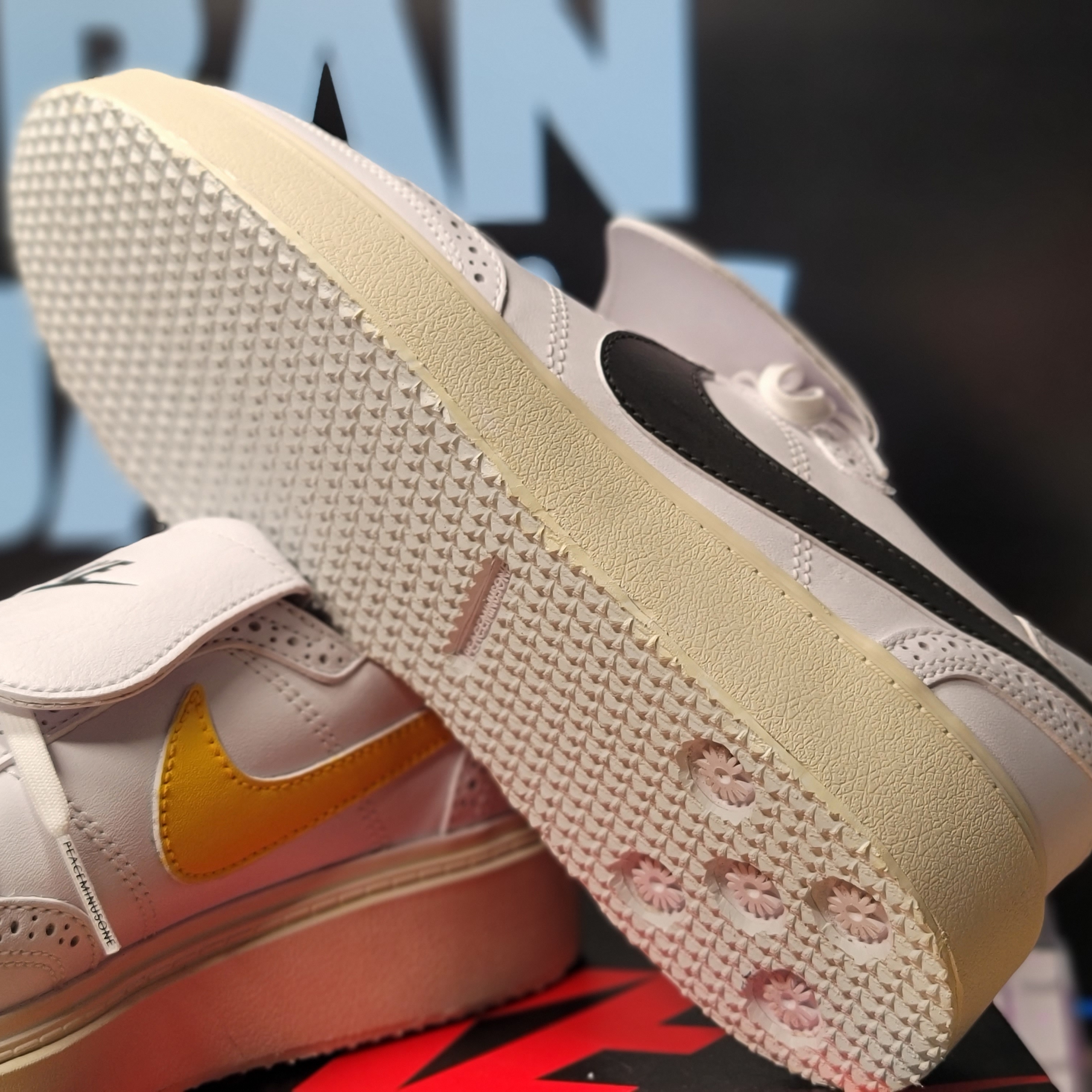 Nike x Peaceminusone Kwondo1 White 착용 스타일 - 3