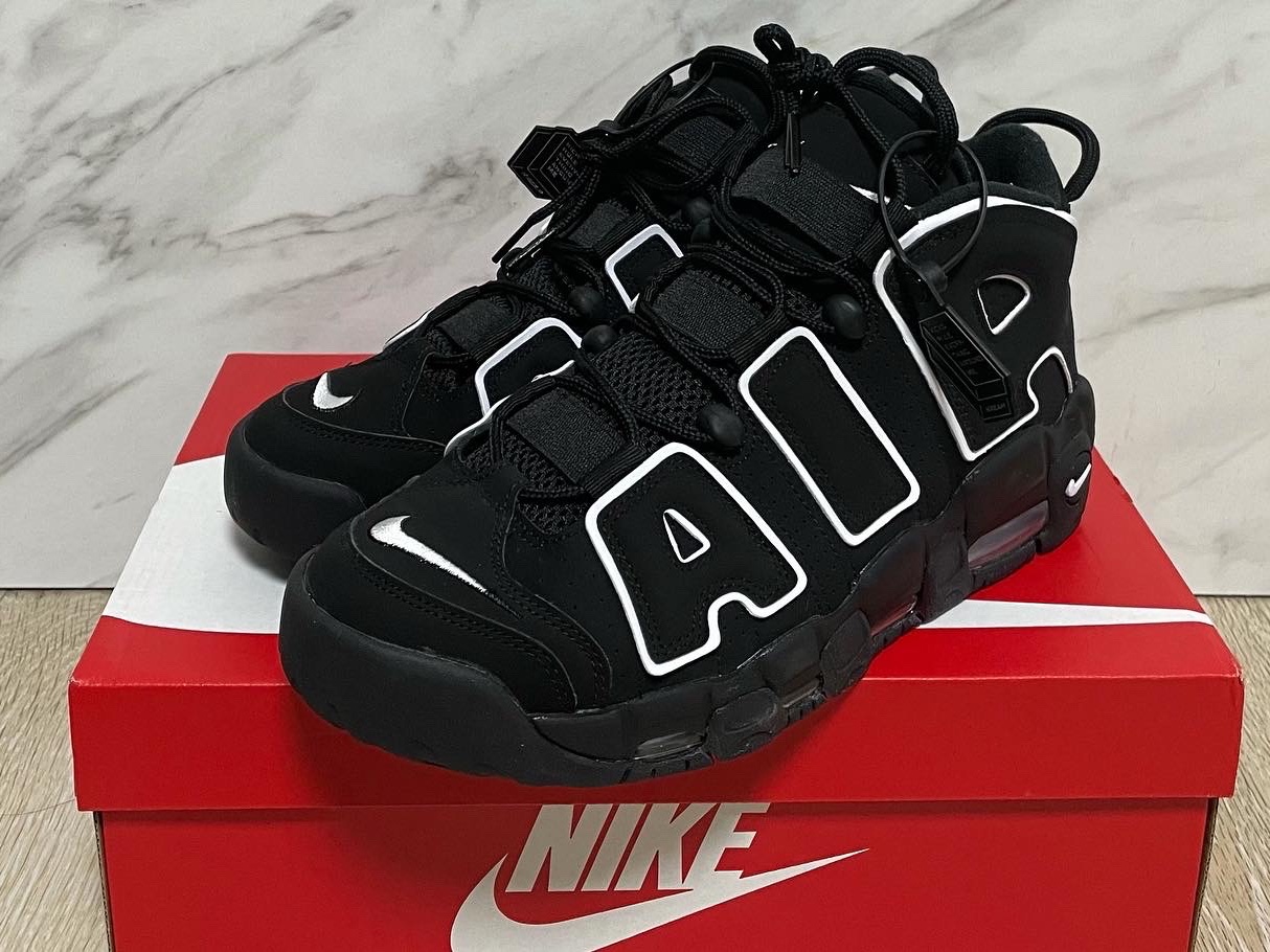 Nike Air More Uptempo Black White 2020 착용 스타일