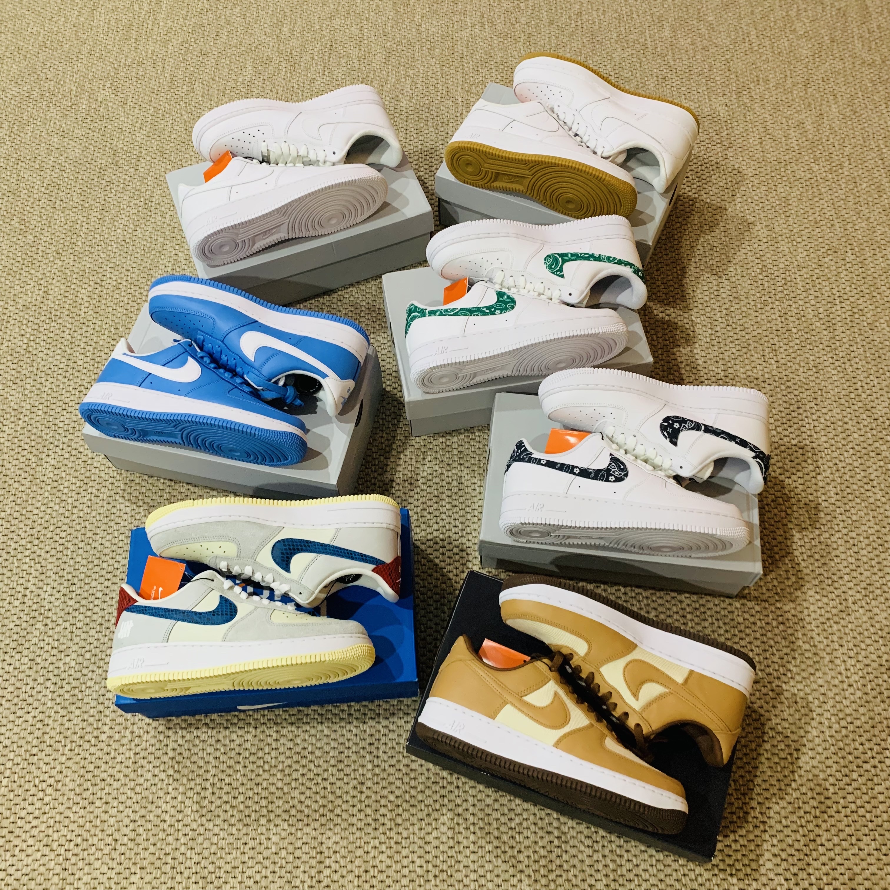 Nike Air Force 1 '07 Low White, (W) Nike Air Force 1 '07 Essential Paisley Swoosh White Black 착용 스타일 - 2