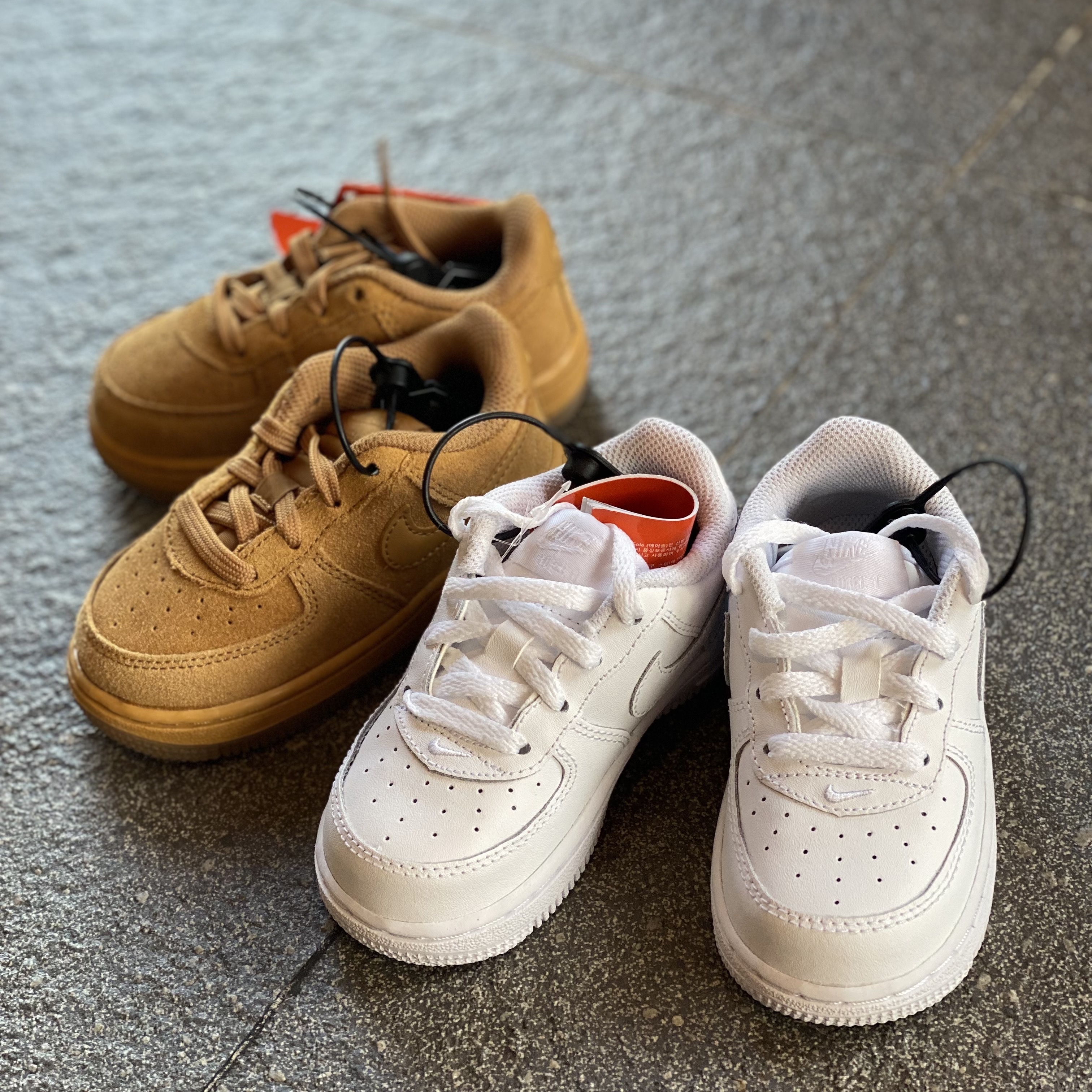 (TD) Nike Force 1 Low Wheat, (TD) Nike Force 1 '06 Triple White 착용 스타일 - 1
