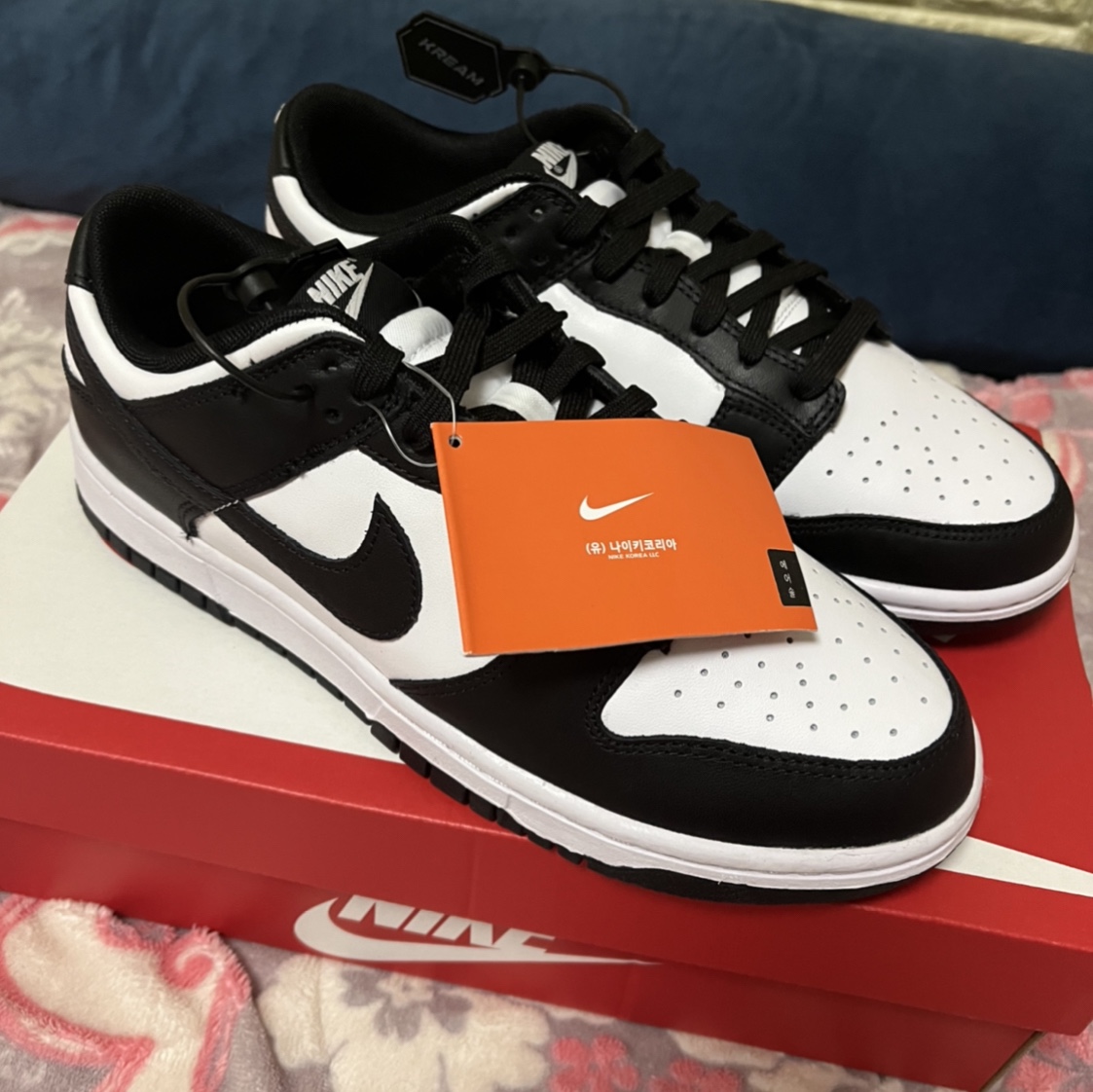 Nike Dunk Low Retro Black, New Balance 993 Made in USA Grey - D Standard 착용 스타일 - 1