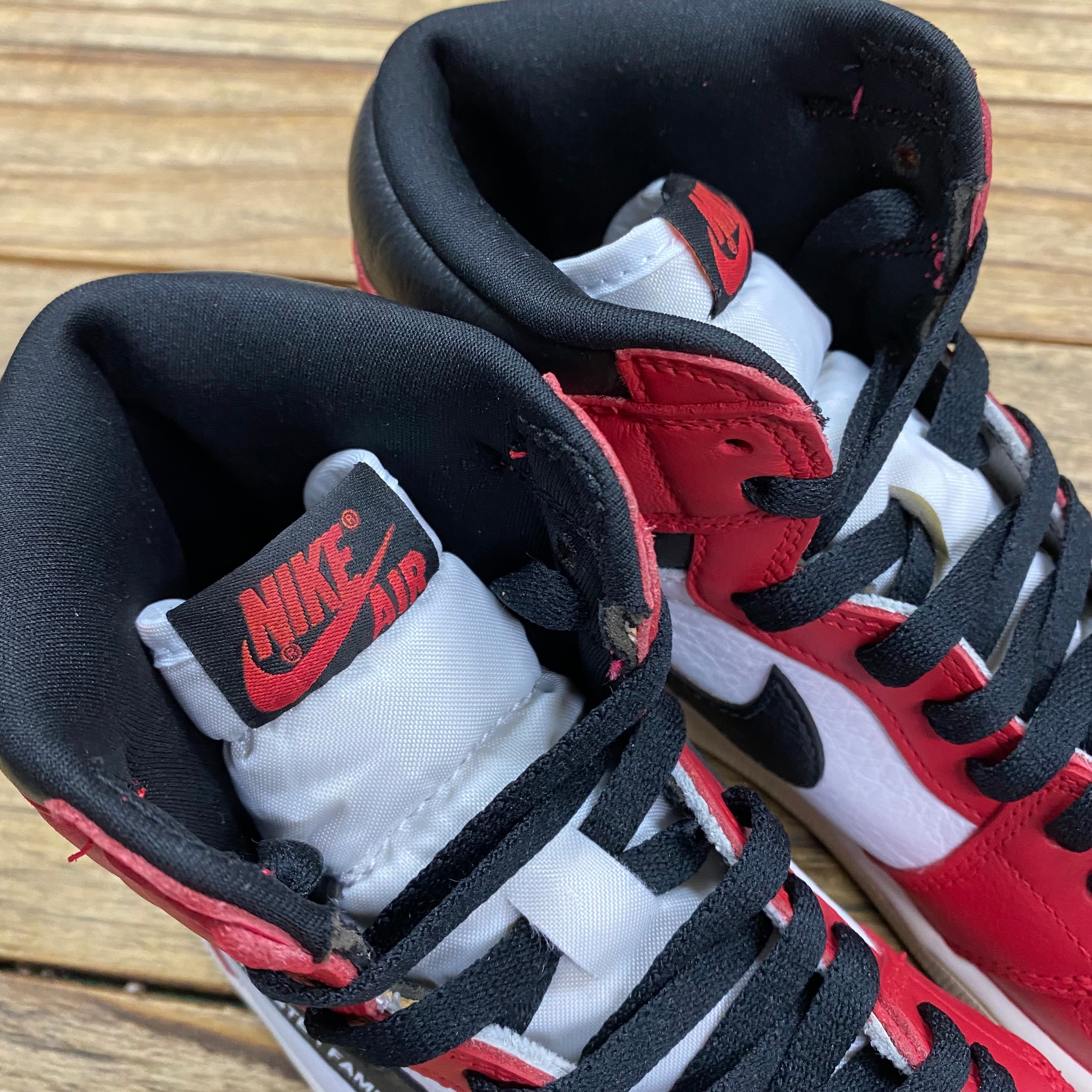Jordan 1 Retro High OG Light Fusion Red 착용 스타일 - 5
