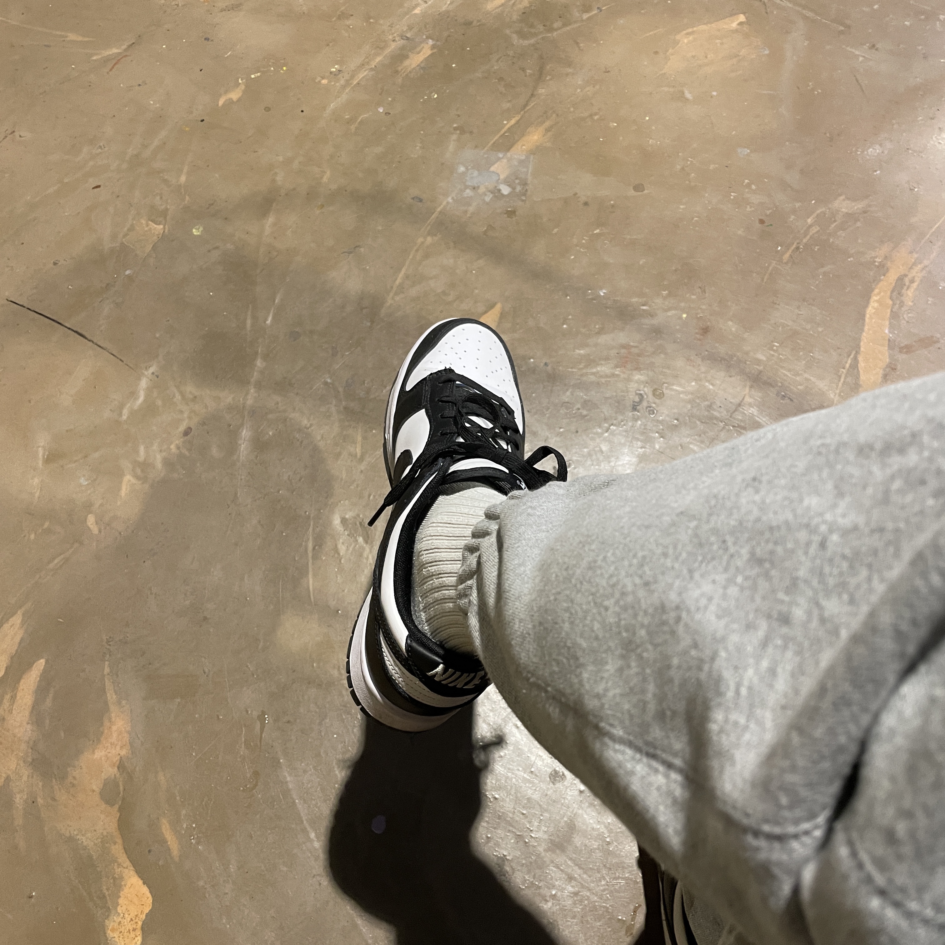 Nike Dunk Low Retro Black 착용 스타일