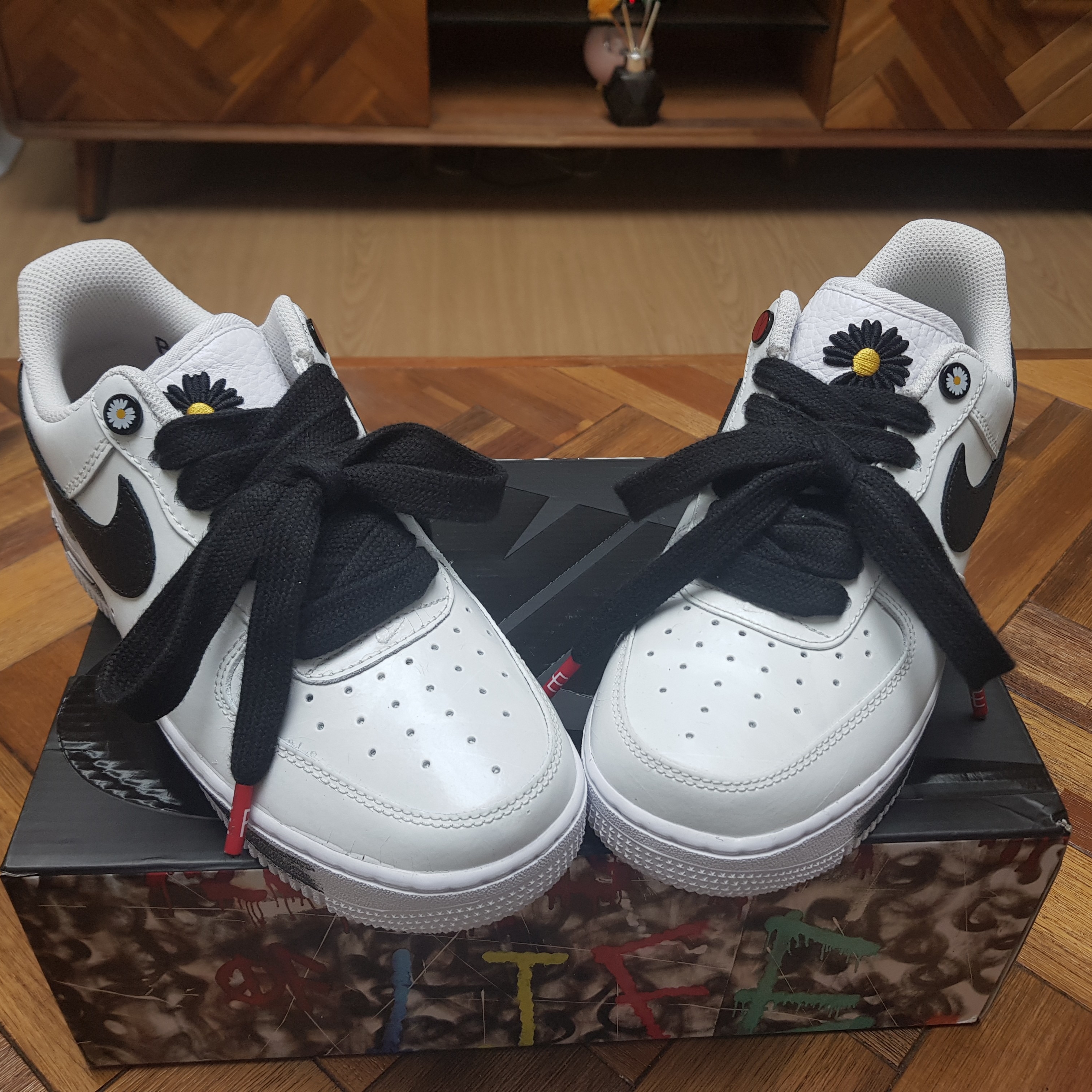 Nike x Peaceminusone Air Force 1 Low Para-Noise 2.0 착용 스타일 - 3