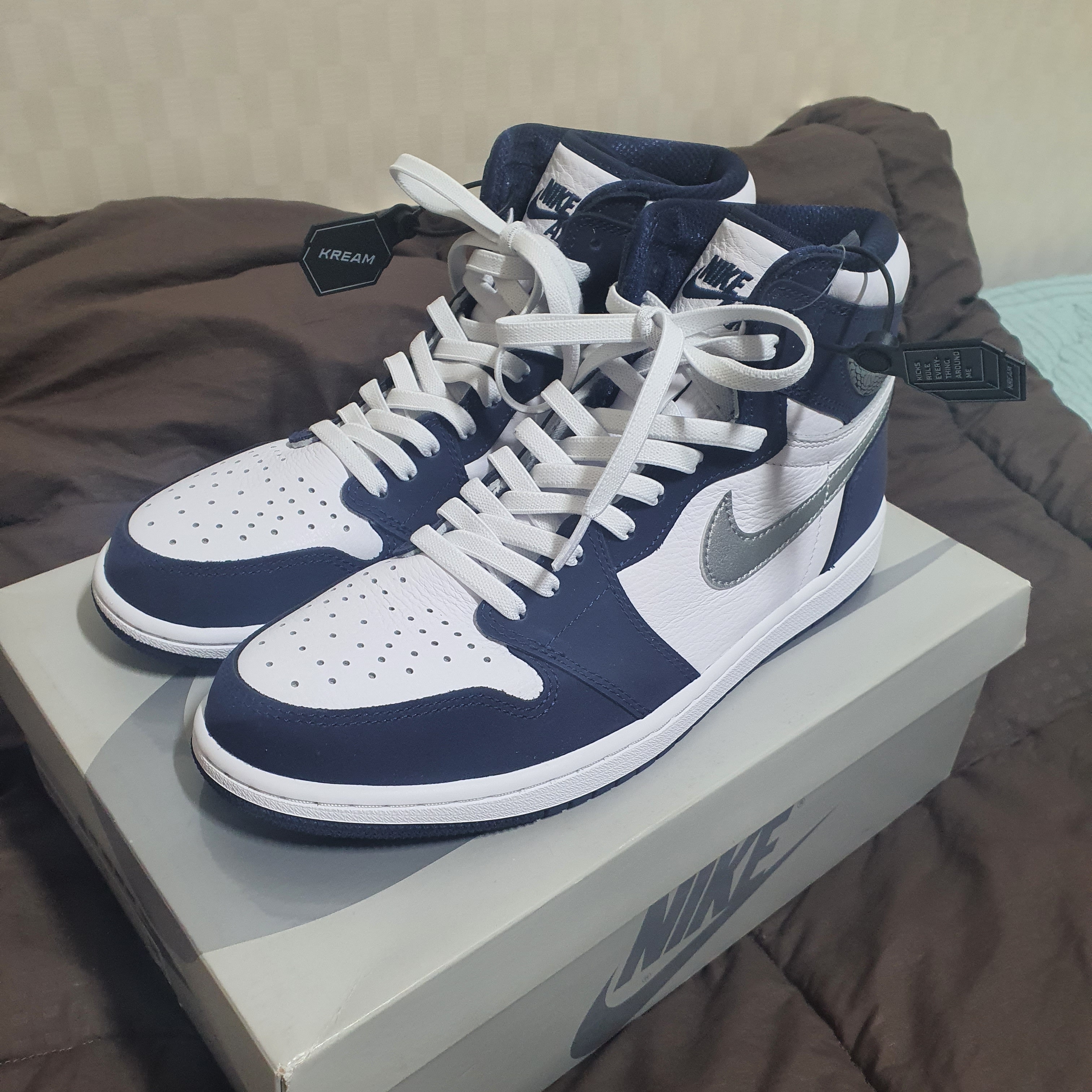 Jordan 1 Retro High OG CO.JP Midnight Navy 착용 스타일