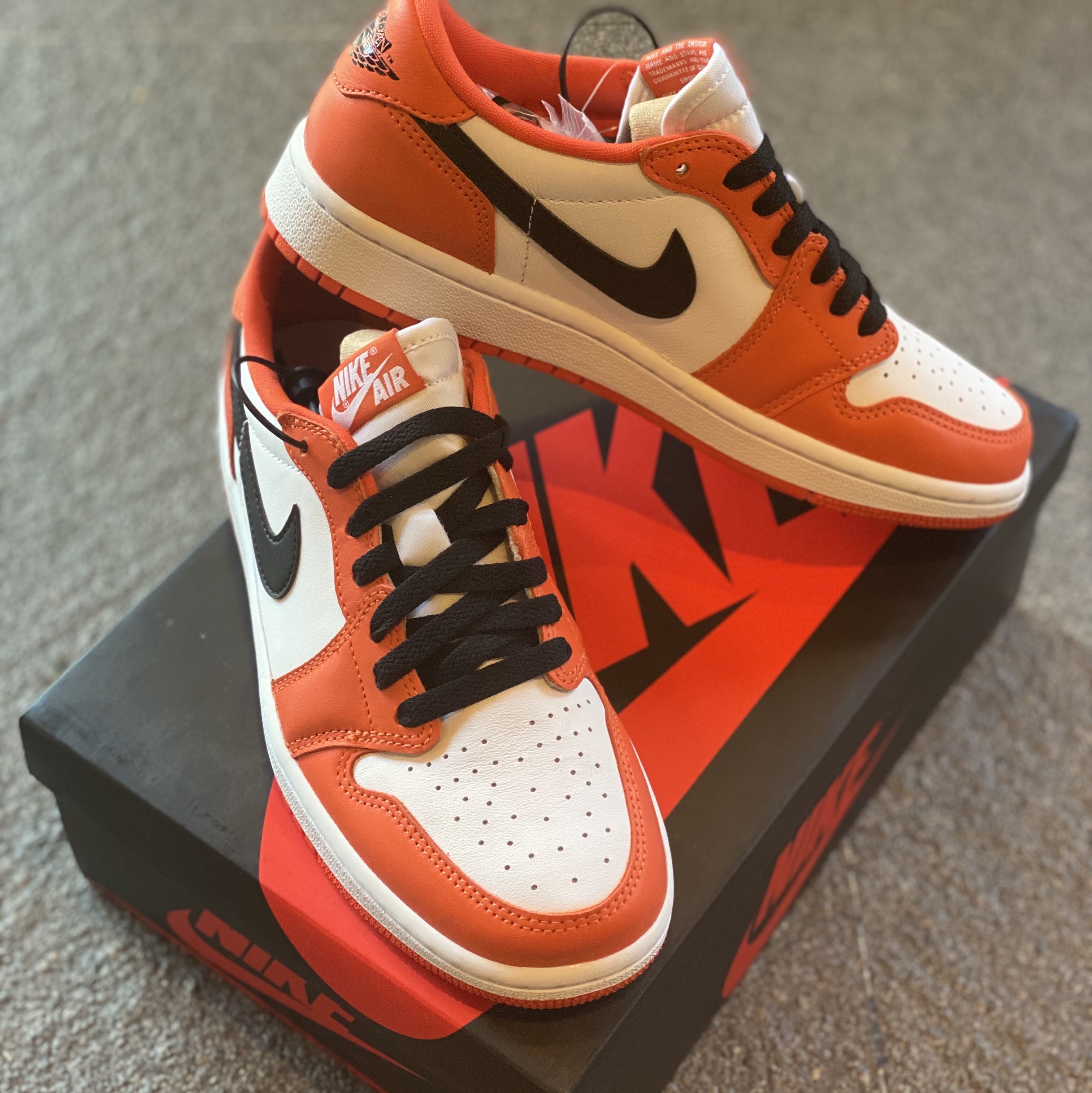 (W) Jordan 1 Low OG Starfish 착용 스타일 - 1